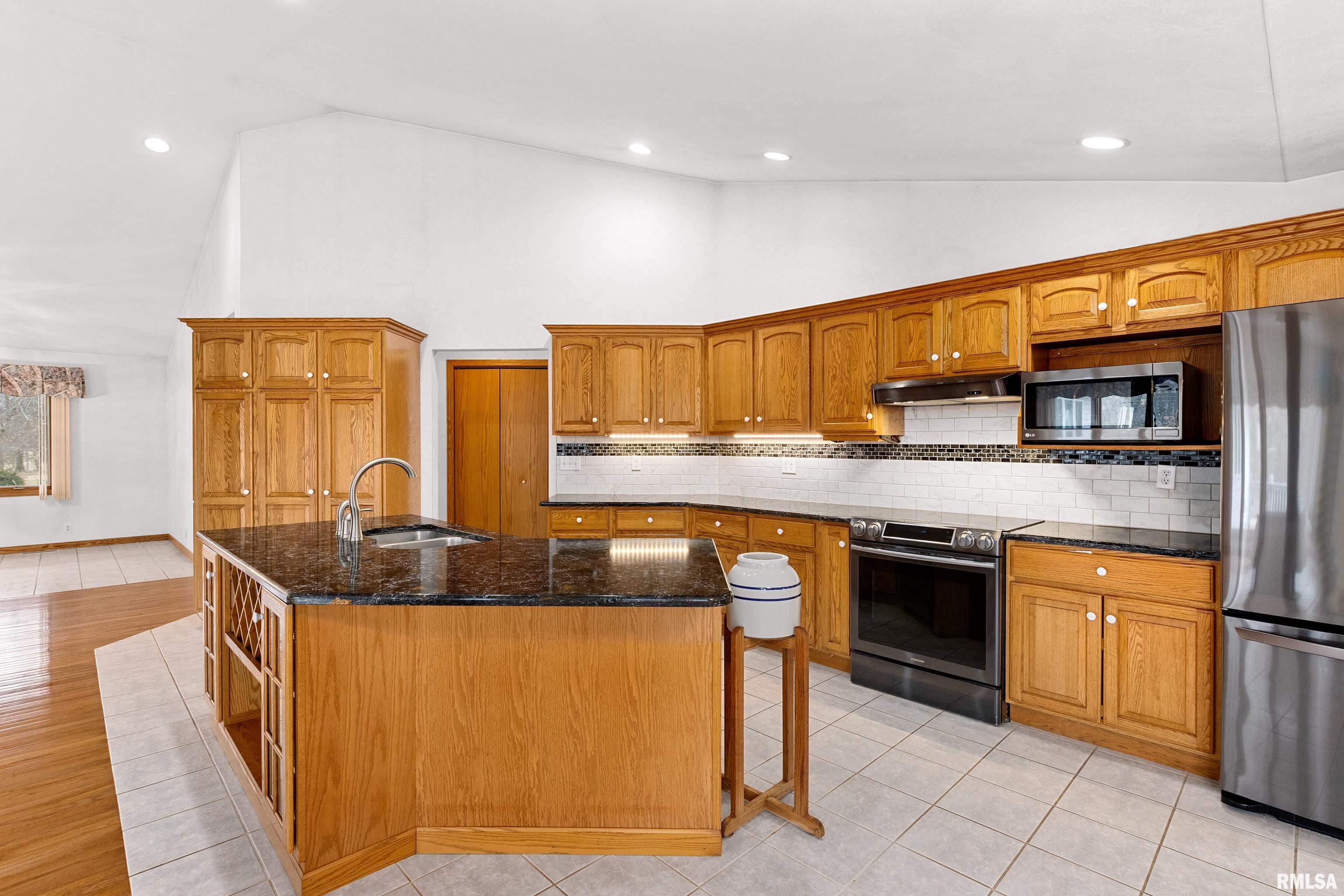 10425 Northpoint Road, Tremont, Illinois image 26