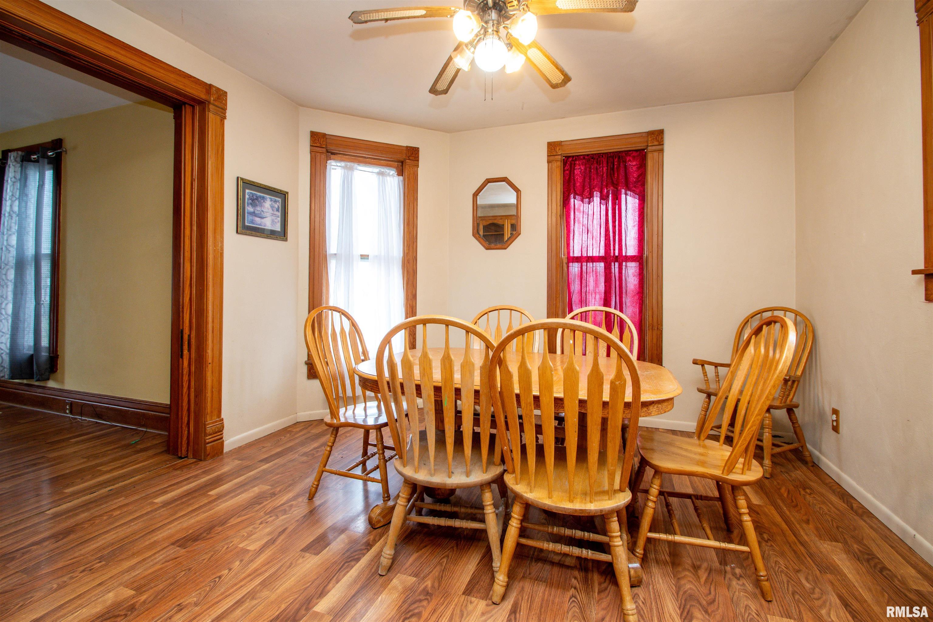 313 W Thomas Street, Toulon, Illinois image 13