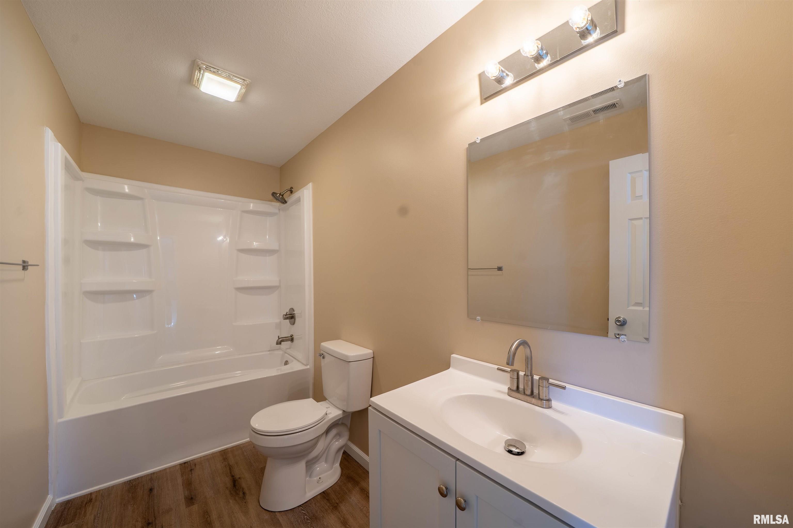 1707 S East Lane, Peoria, Illinois image 16