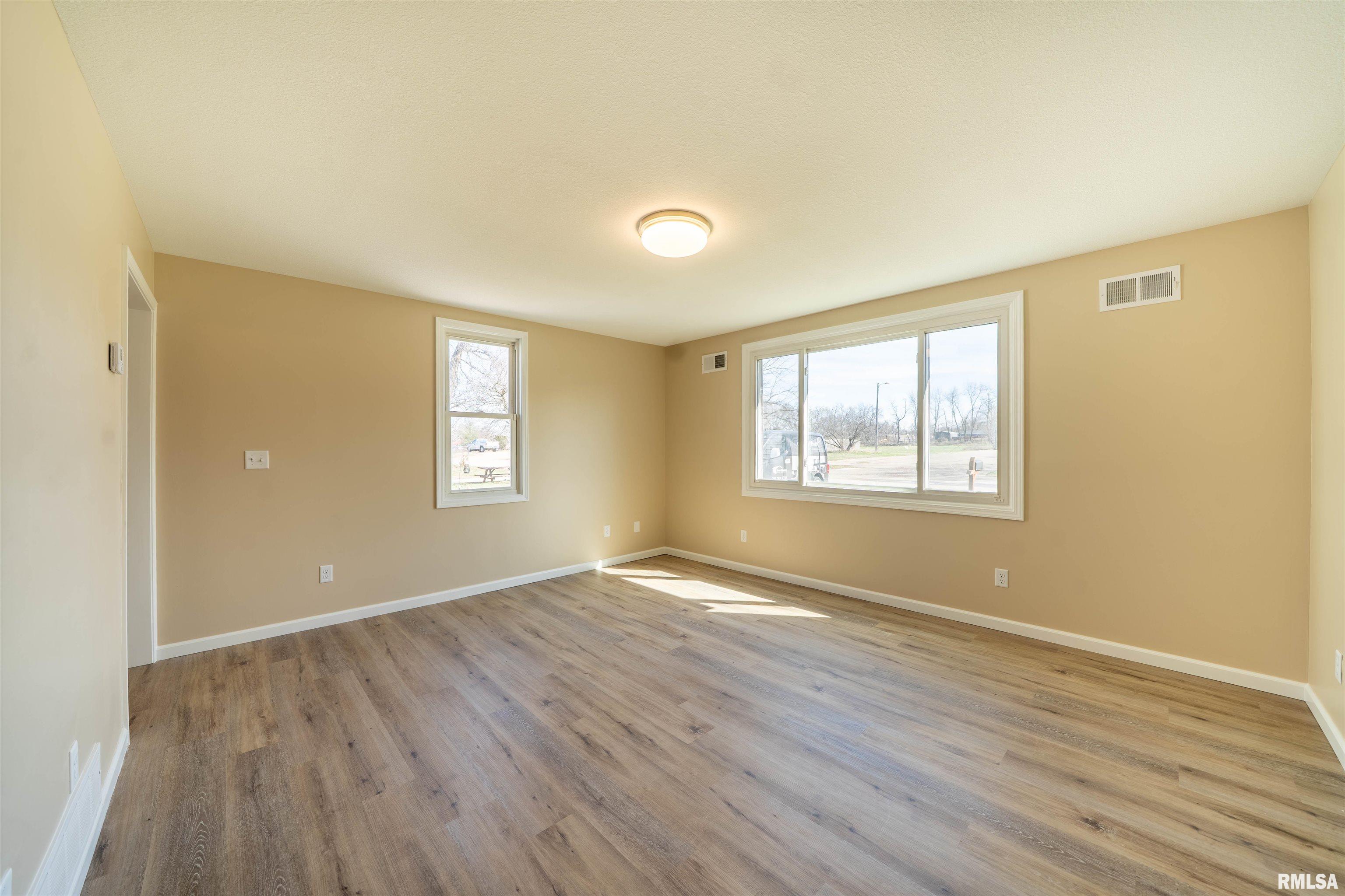 1707 S East Lane, Peoria, Illinois image 7