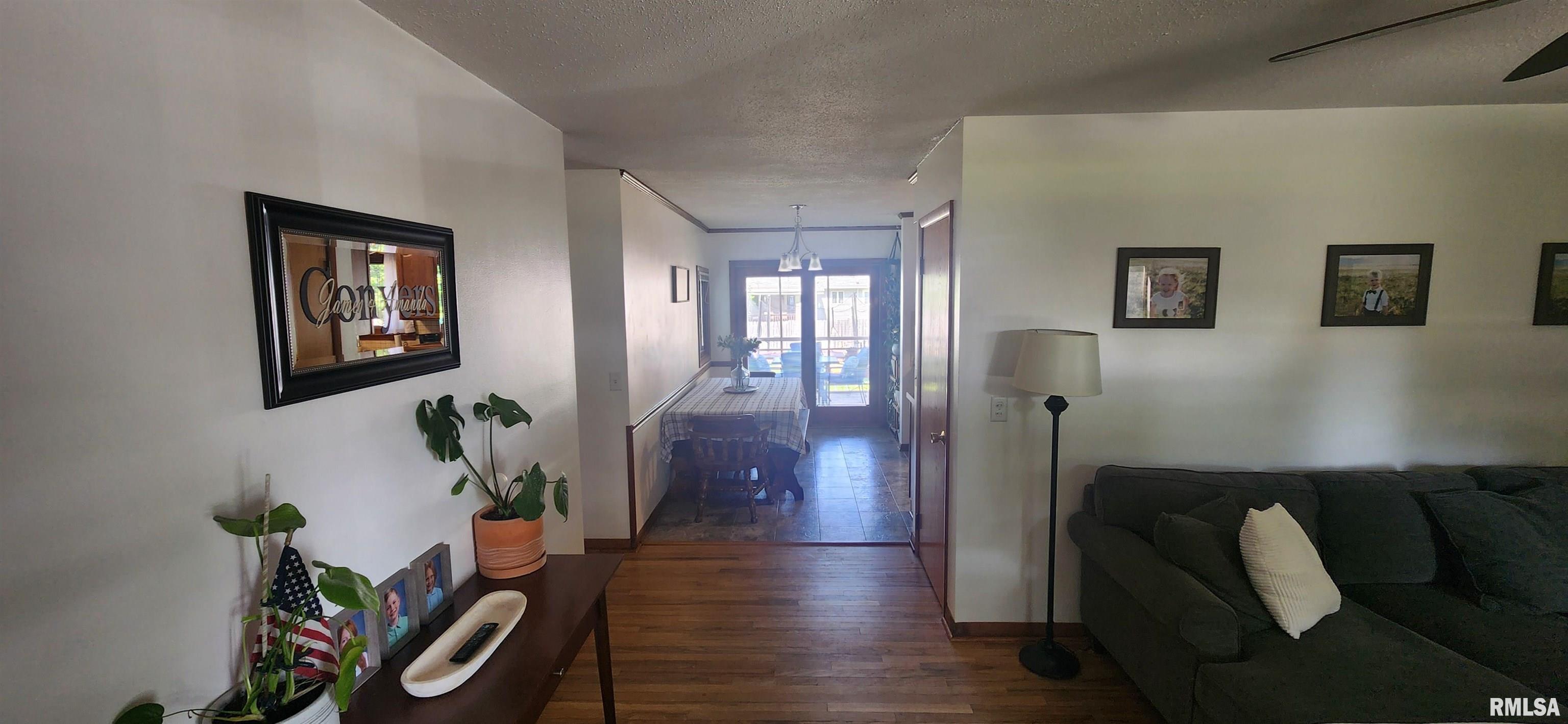 3820 N Lincoln Avenue, Davenport, Iowa image 2