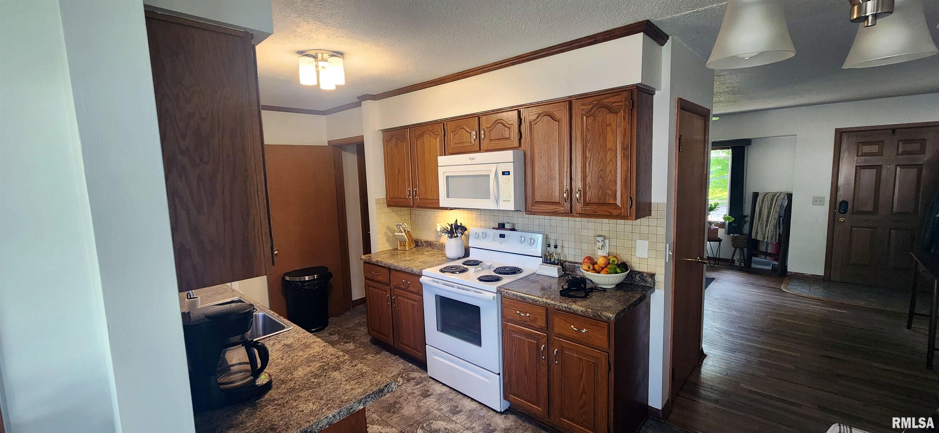 3820 N Lincoln Avenue, Davenport, Iowa image 10