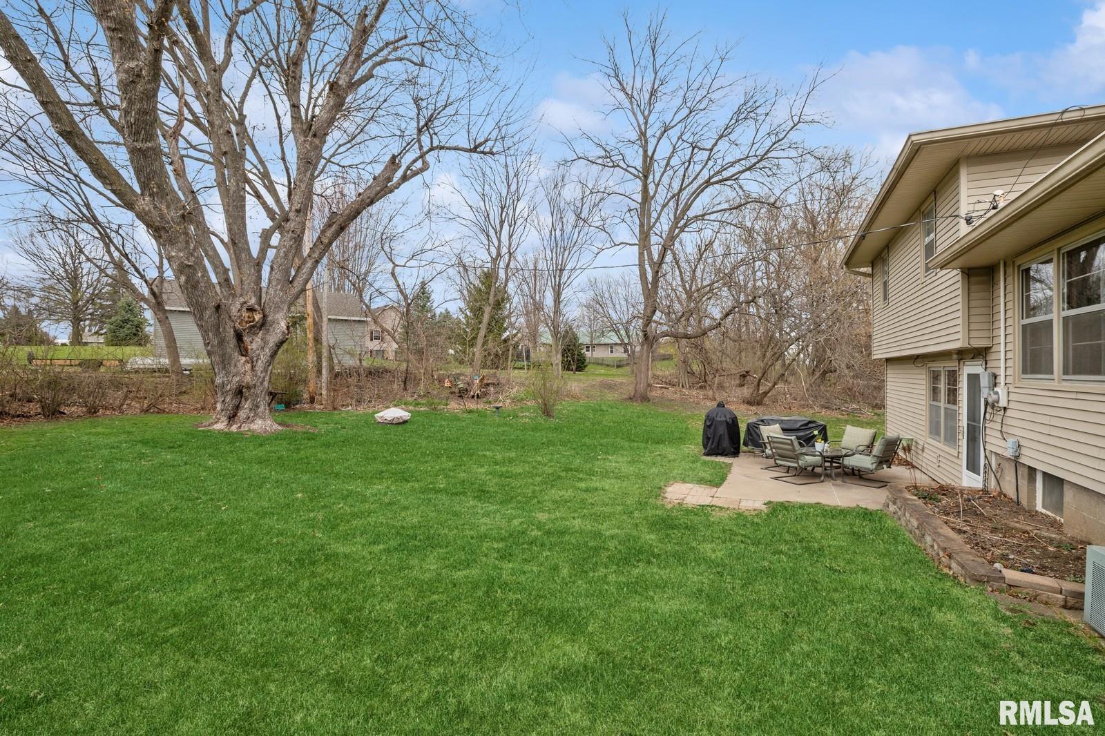 1608 Rockwood Court, Clinton, Iowa image 26