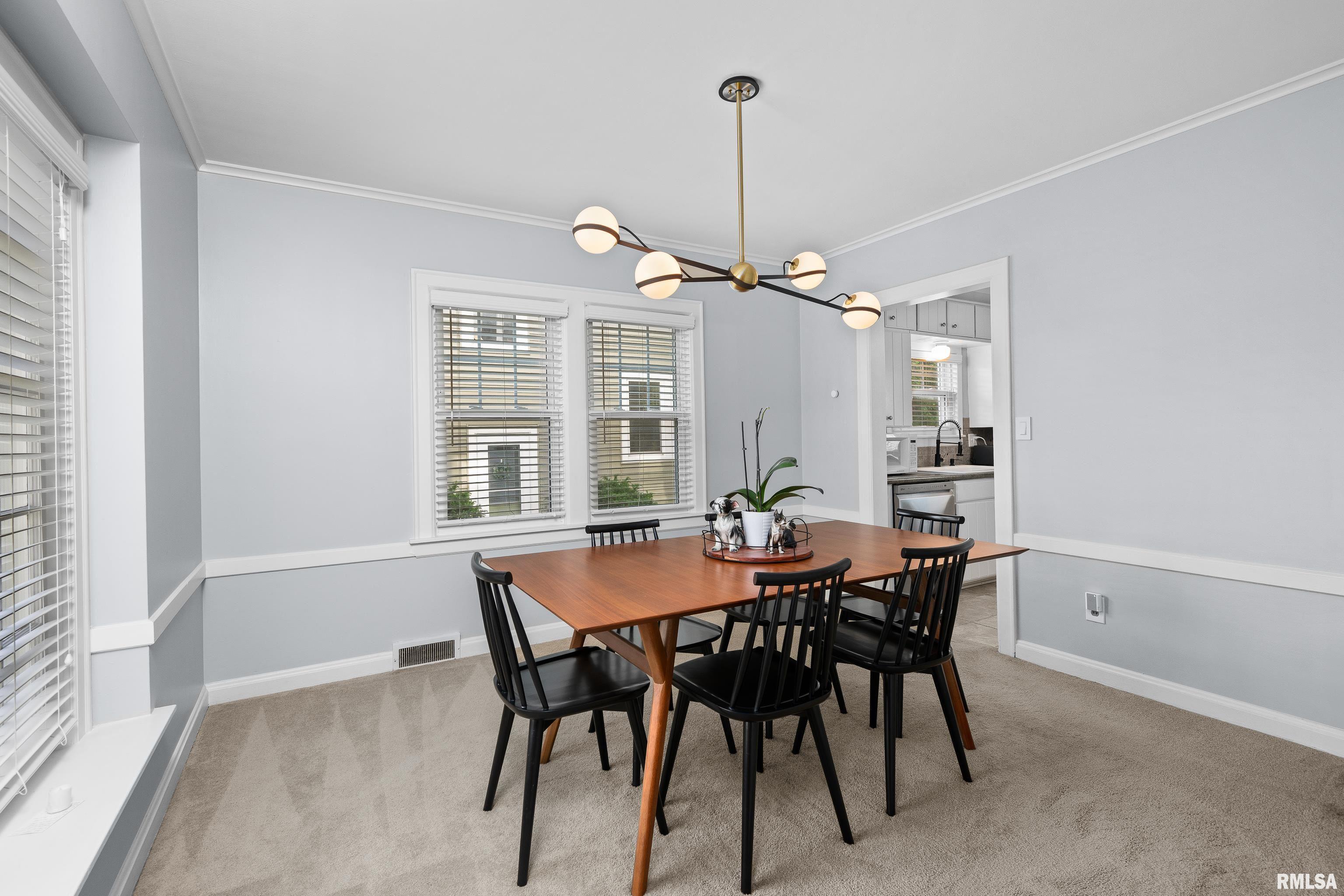 2544 East Street, Davenport, Iowa image 9
