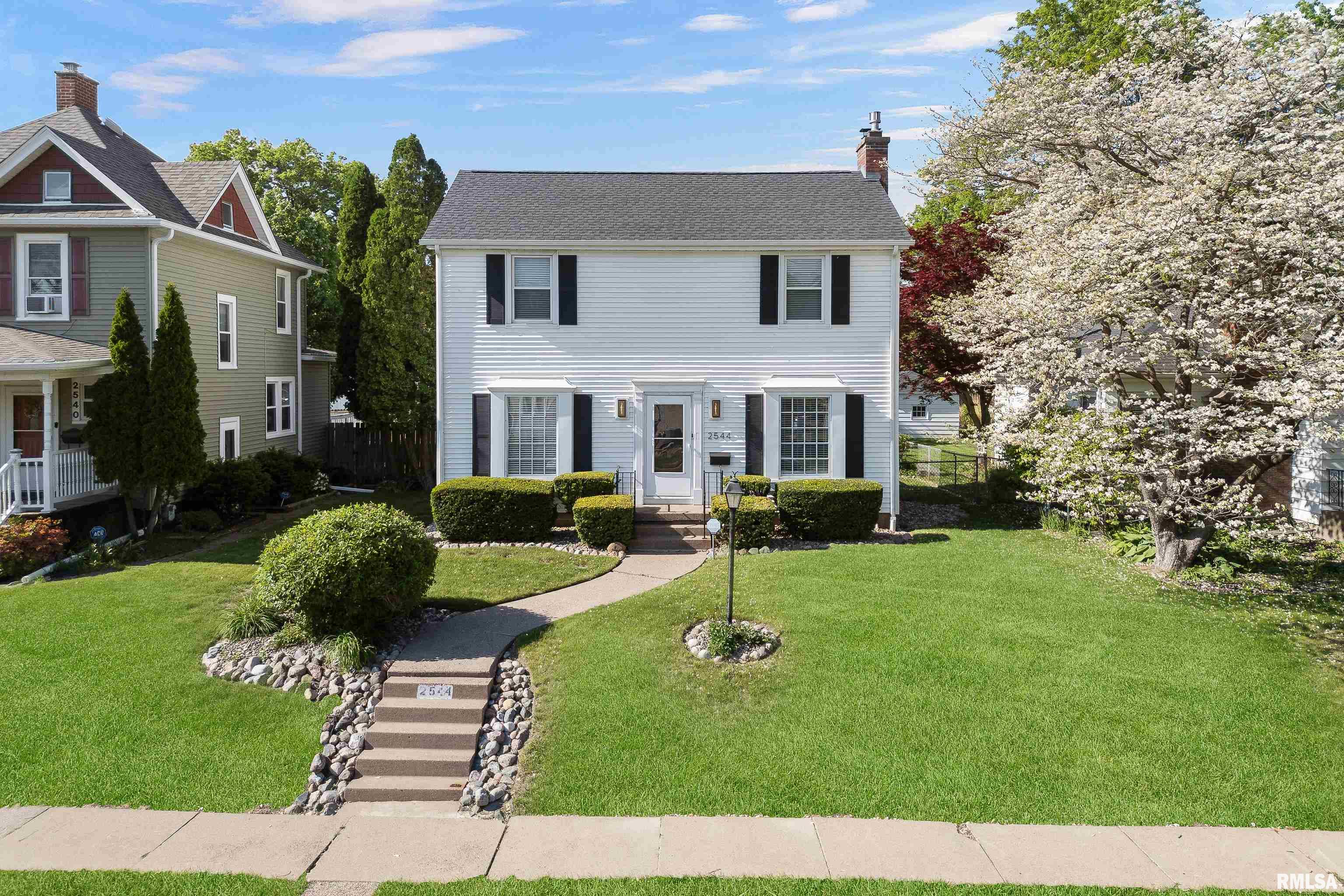 2544 East Street, Davenport, Iowa image 1