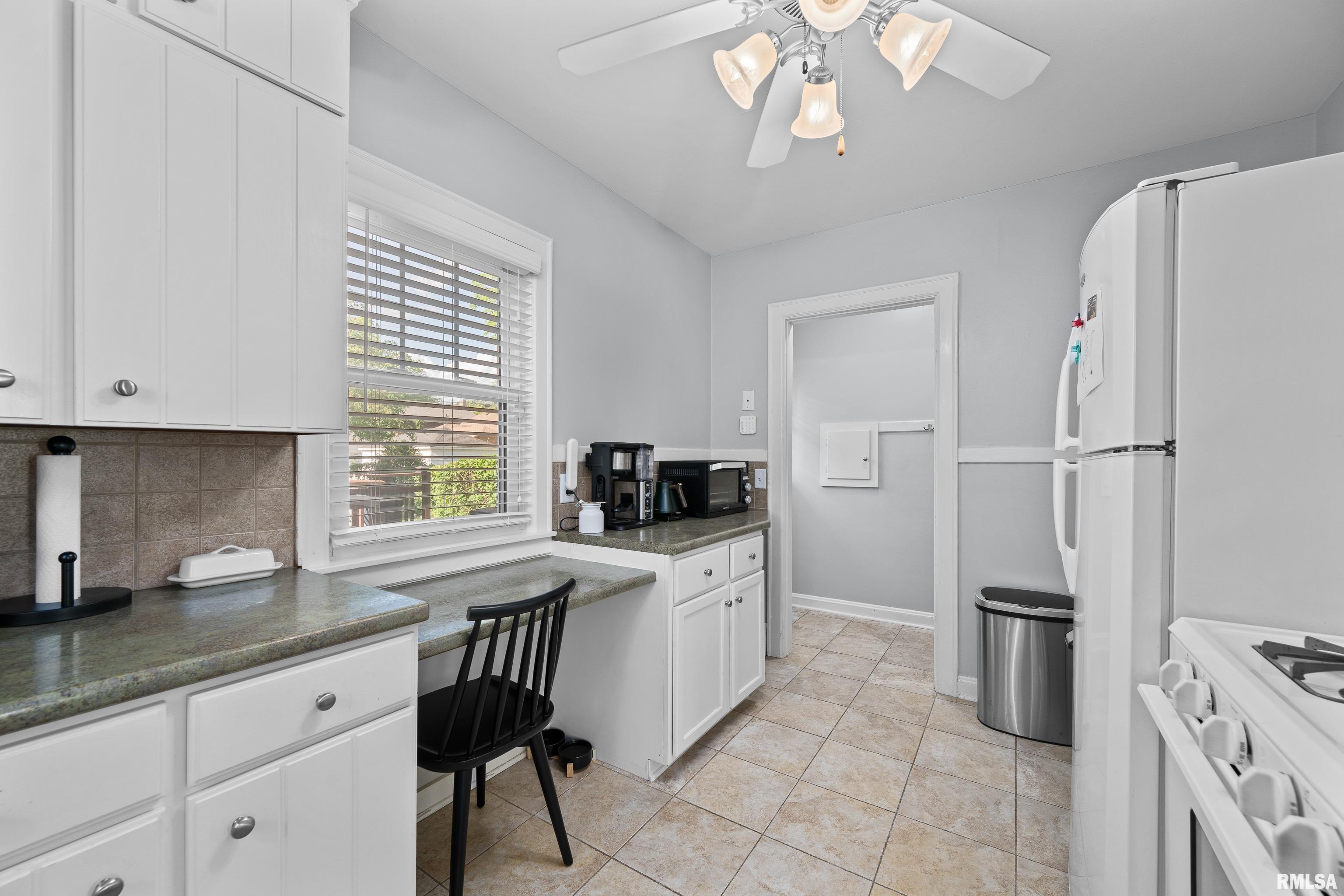2544 East Street, Davenport, Iowa image 14