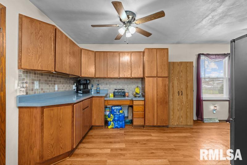 226 3rd Street, Colona, Illinois image 9