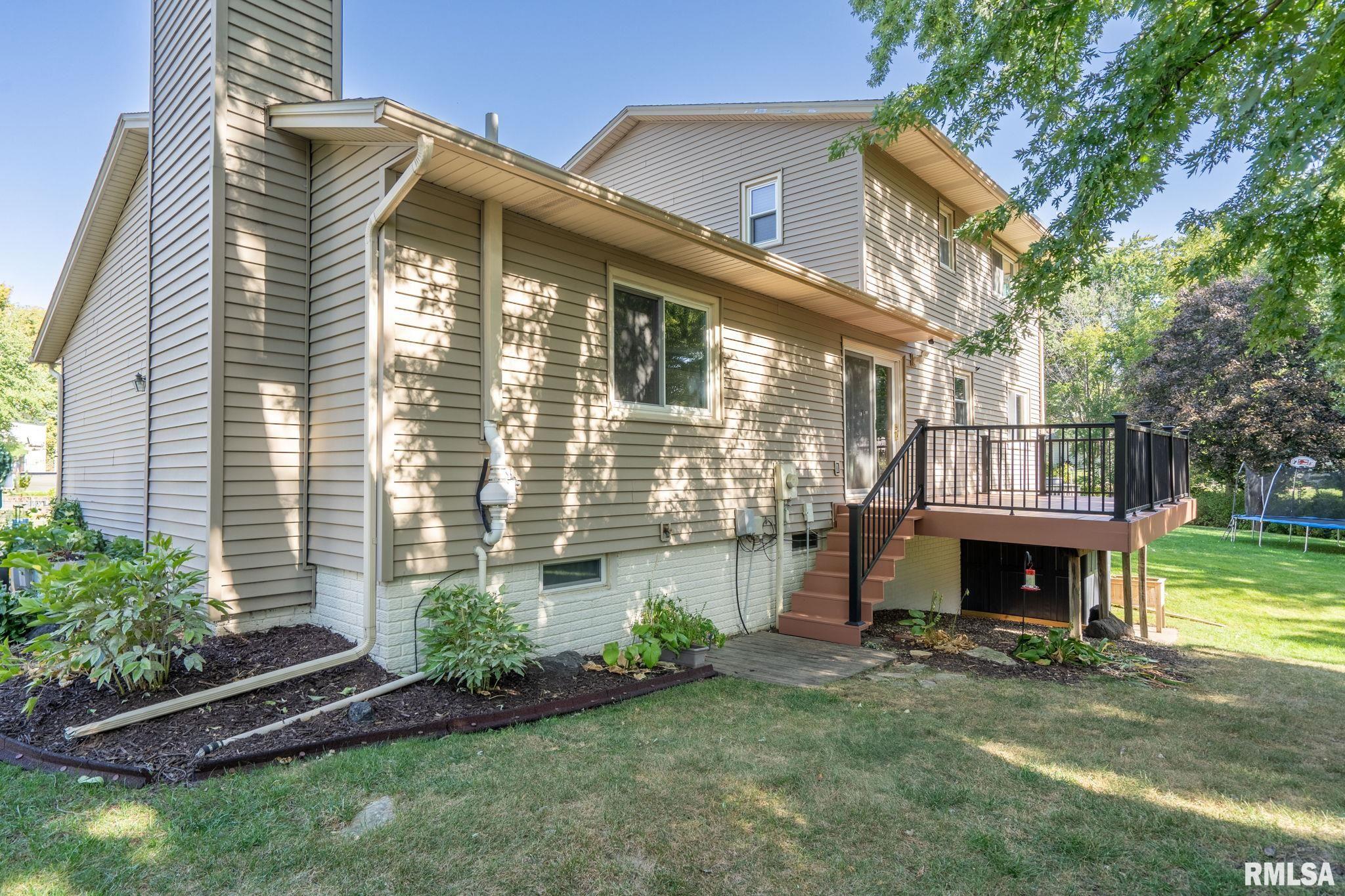 2525 Eastberry Court, Bettendorf, Iowa image 35