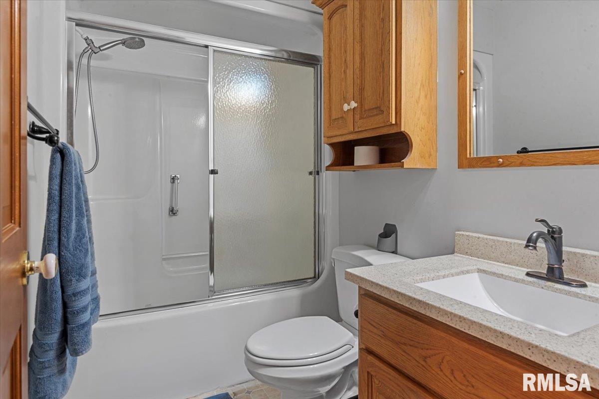 308 Linden Lane, Williamsville, Illinois image 30