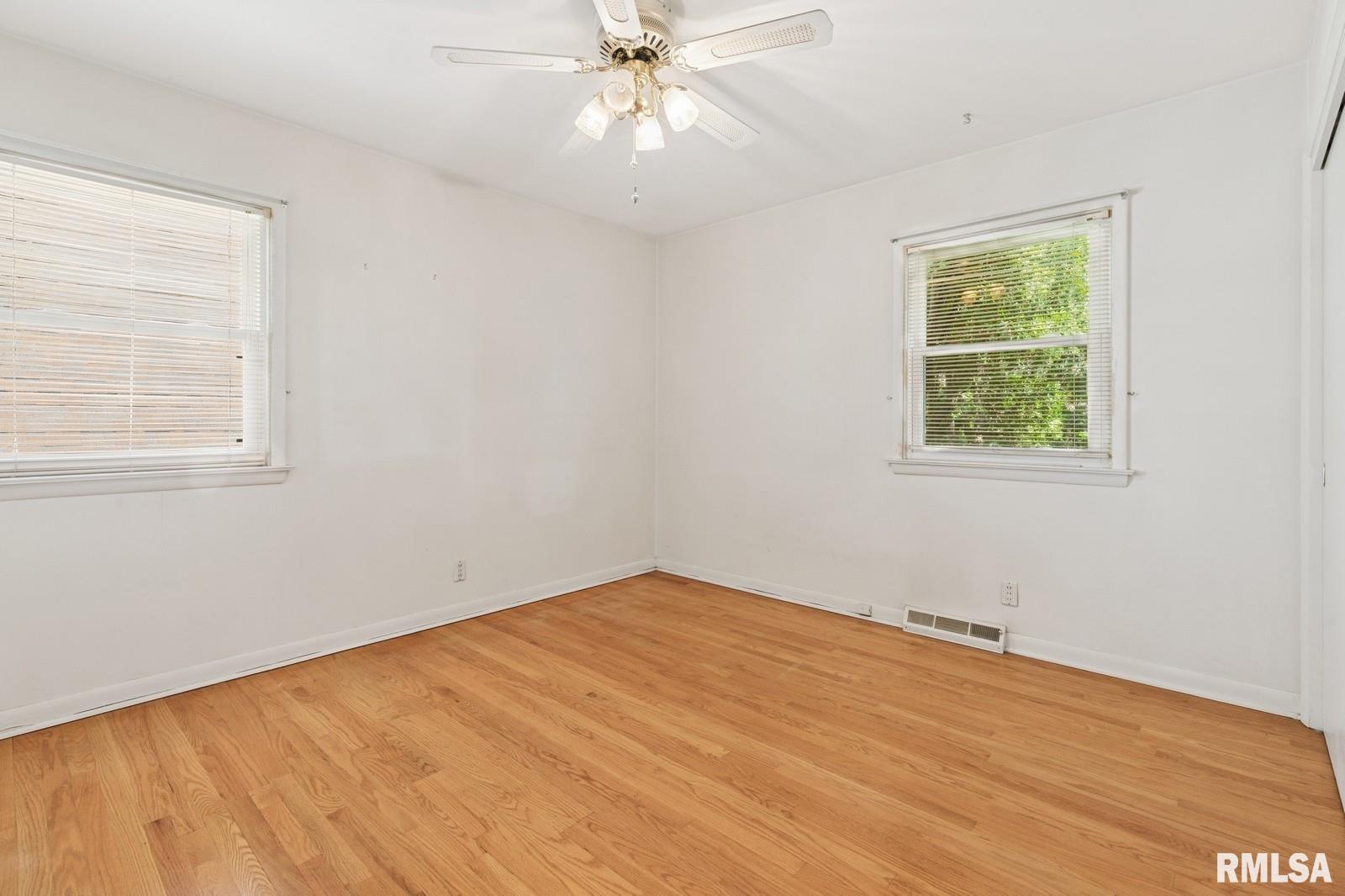 2528 28th Street, Moline, Illinois image 15