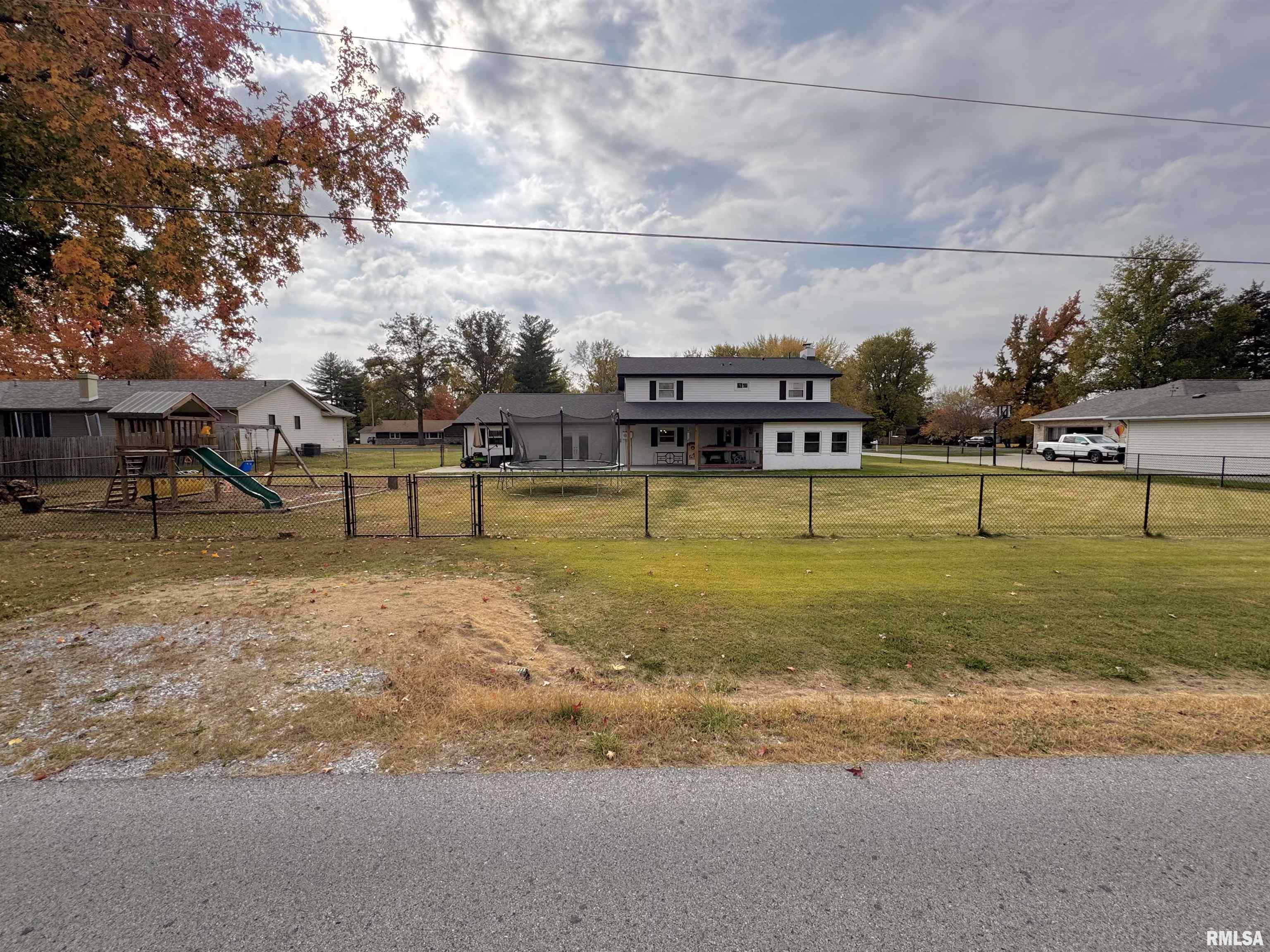 110 Golf Lane, Centralia, Illinois image 43