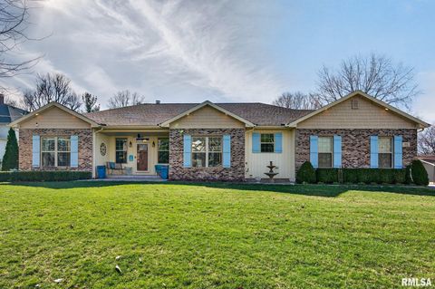 Homes For Sale - 444 N Academy Street<br/> Knox County, Galesburg, IL 61401