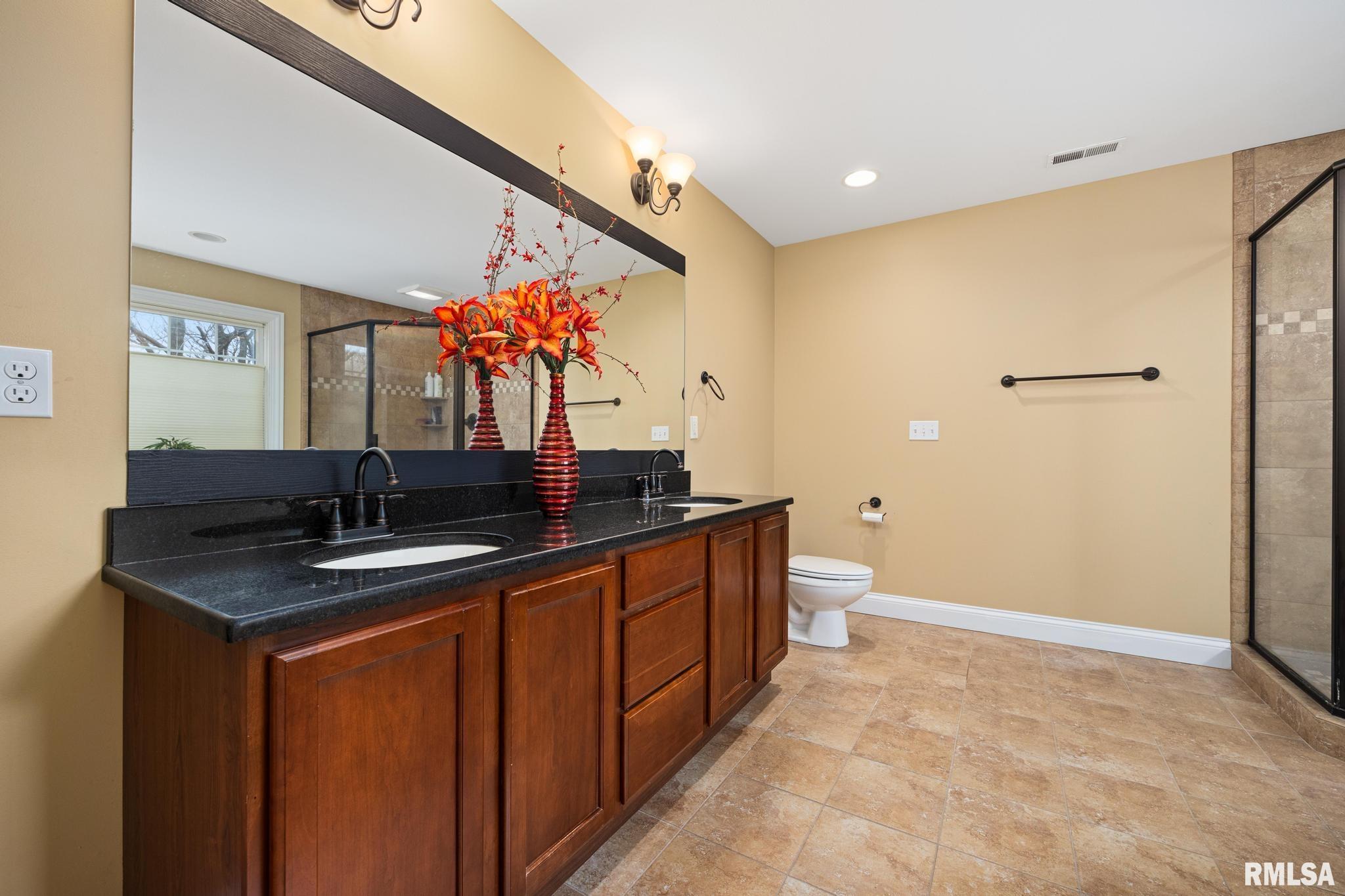 11032 N Hunters Trail Court, Dunlap, Illinois image 23