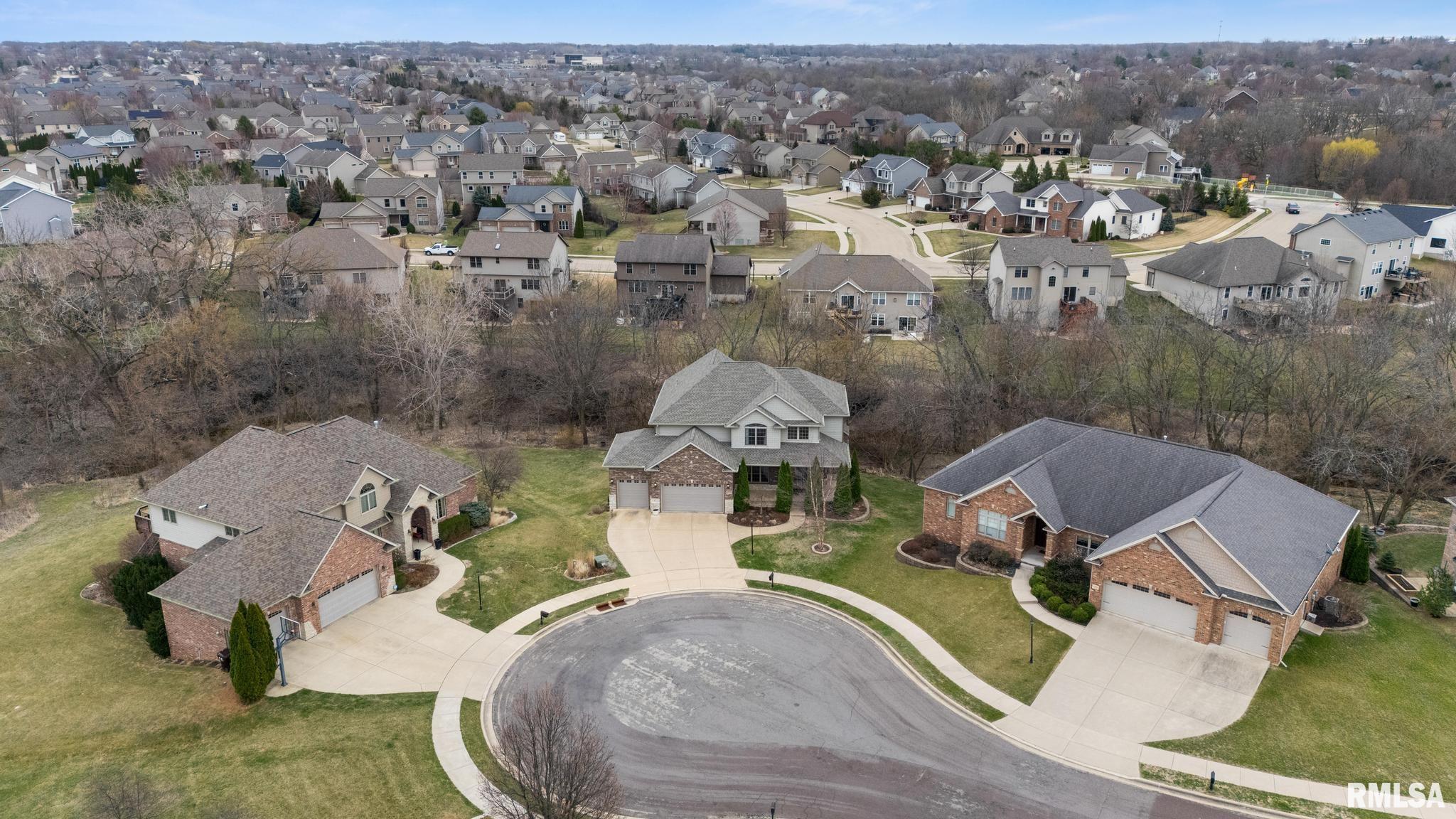 11032 N Hunters Trail Court, Dunlap, Illinois image 2