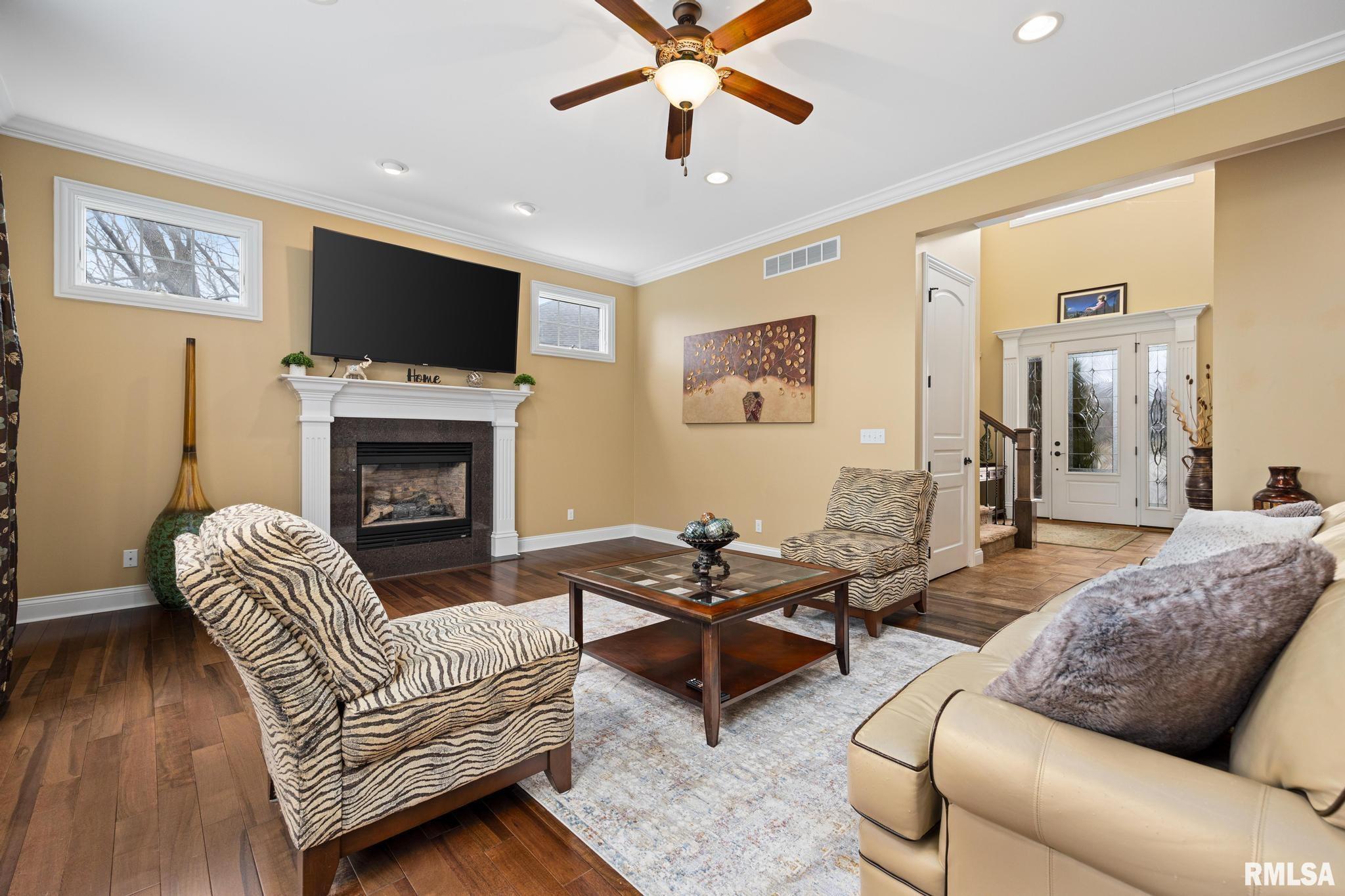 11032 N Hunters Trail Court, Dunlap, Illinois image 10