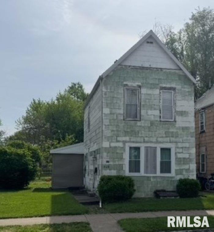 925 S 6th Street, Quincy, Illinois image 1