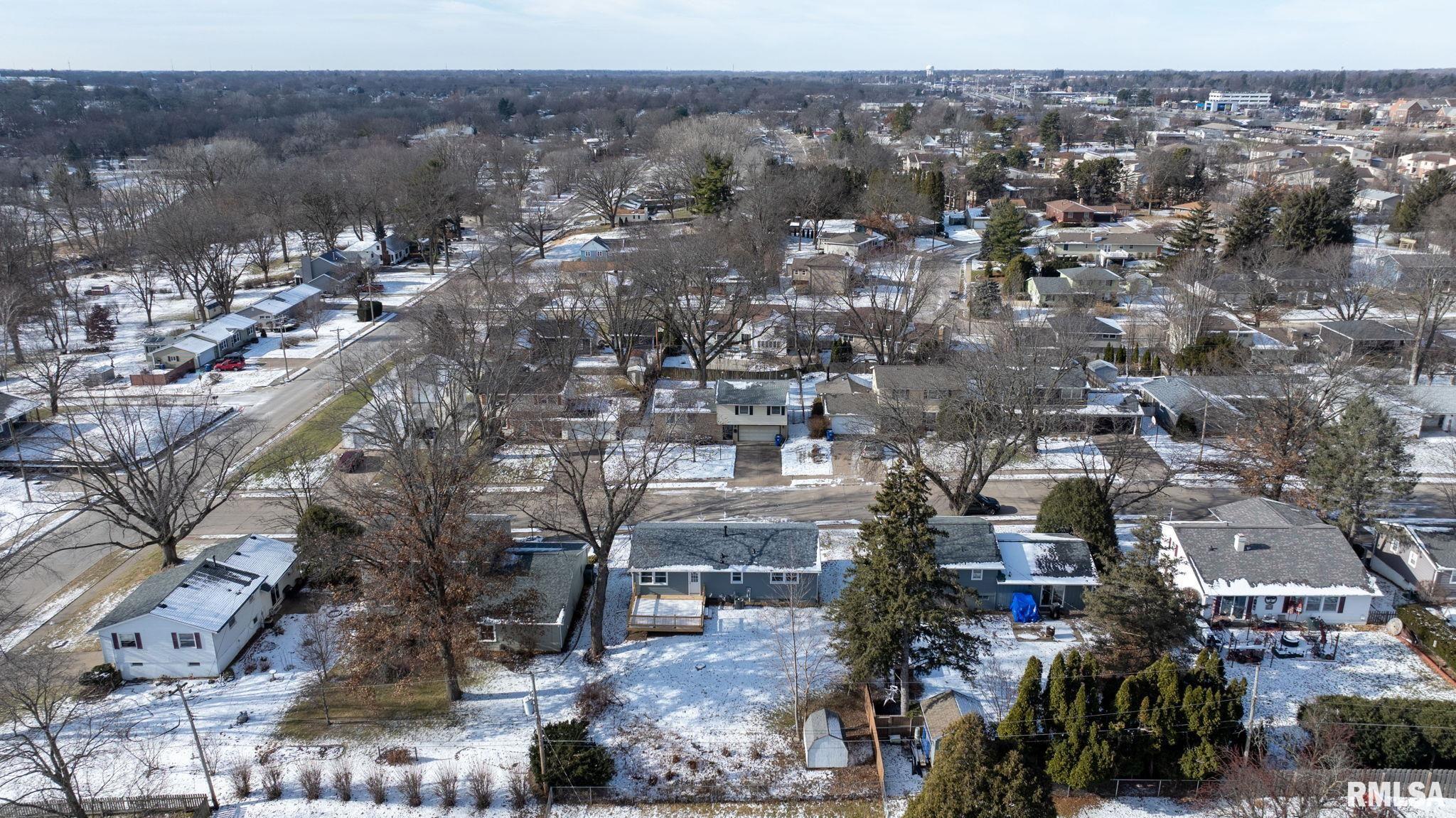 3217 Kenwood Avenue, Davenport, Iowa image 33