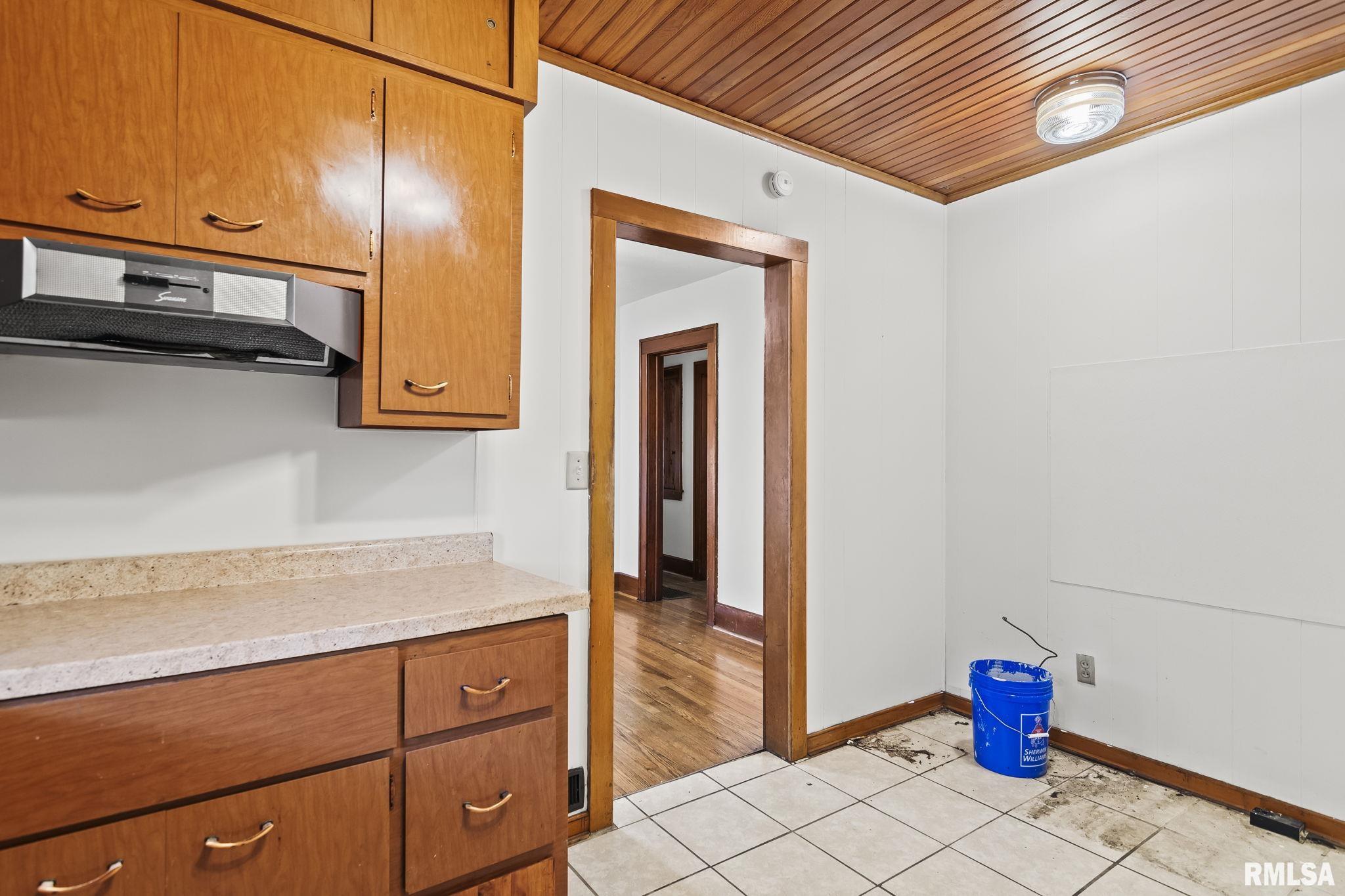 2312 S 9th Street, Springfield, Illinois image 13