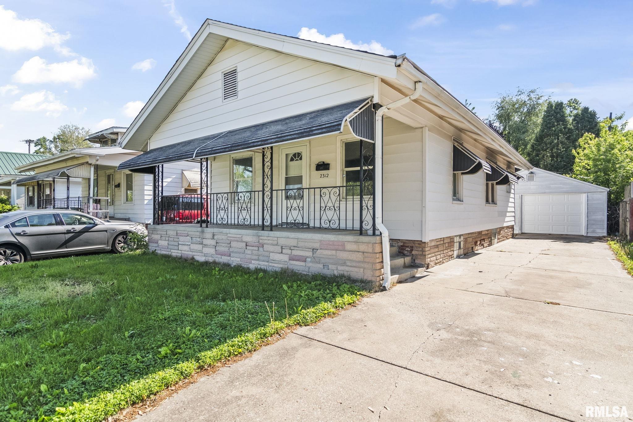 2312 S 9th Street, Springfield, Illinois image 3