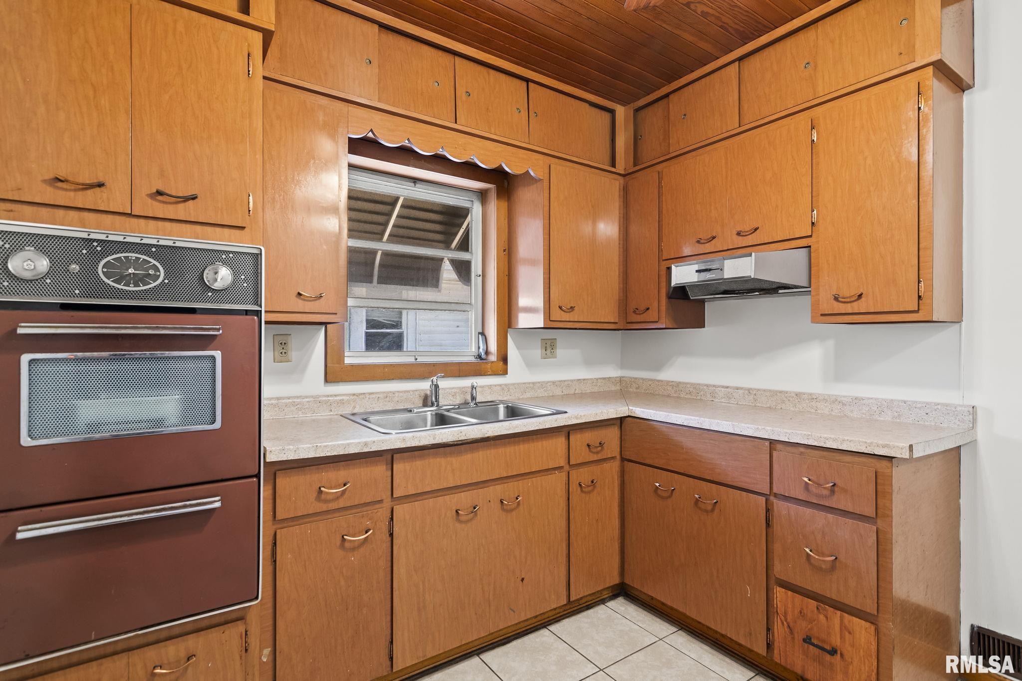 2312 S 9th Street, Springfield, Illinois image 12