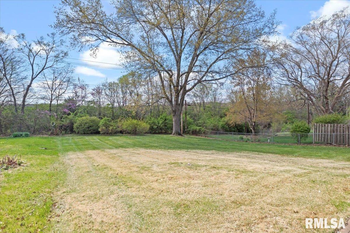 44 Pinto Drive, Springfield, Illinois image 34