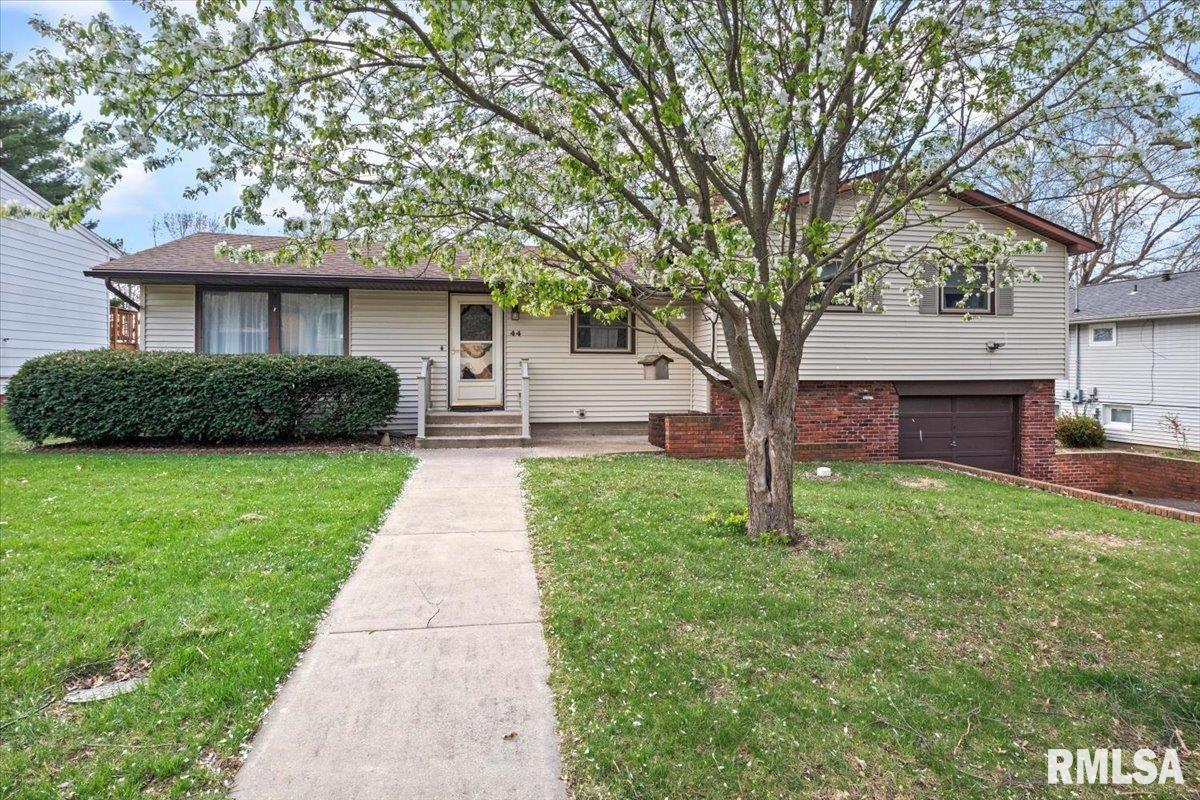 44 Pinto Drive, Springfield, Illinois image 4