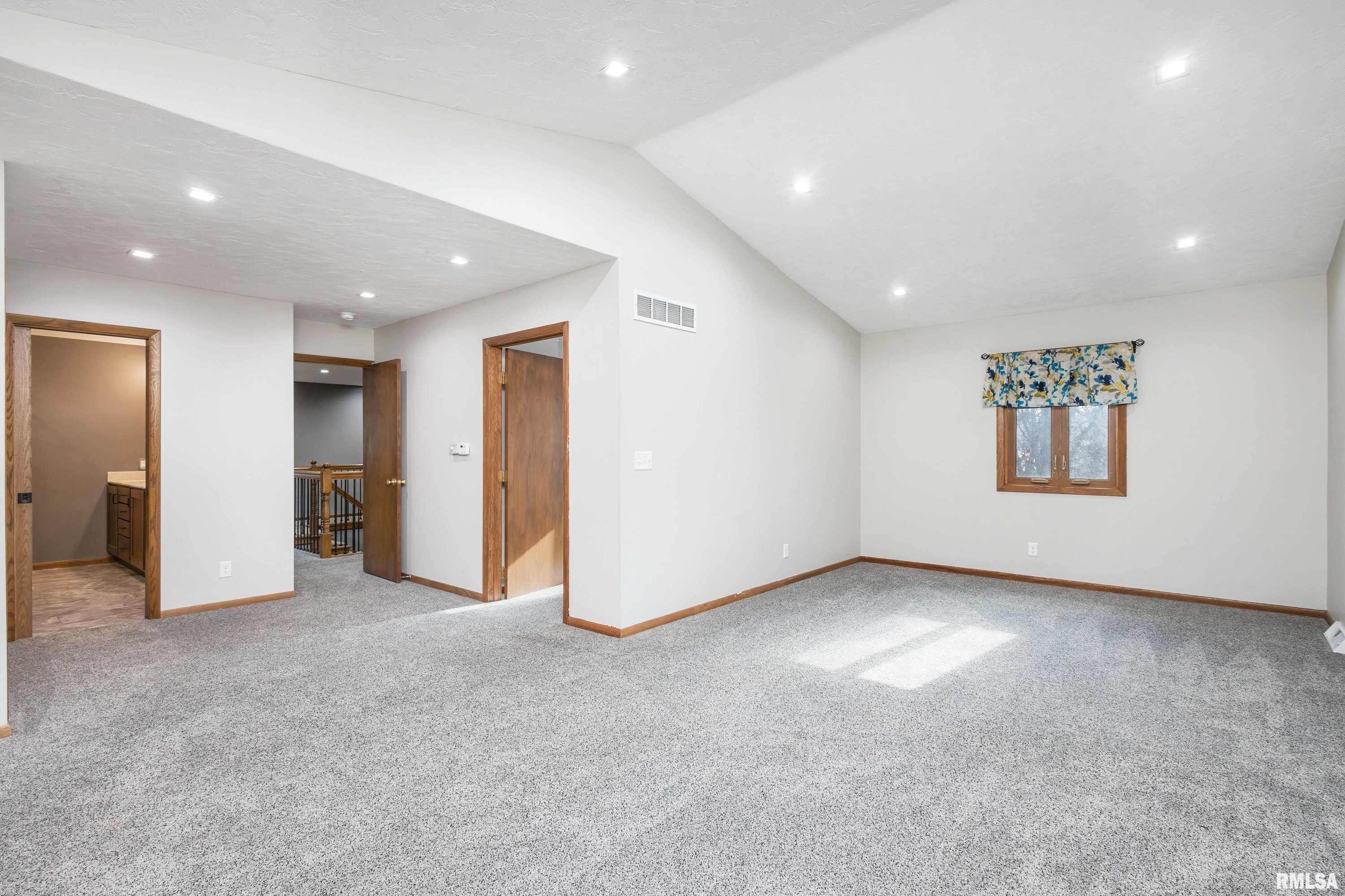 1170 33rd Street Court, Moline, Illinois image 30