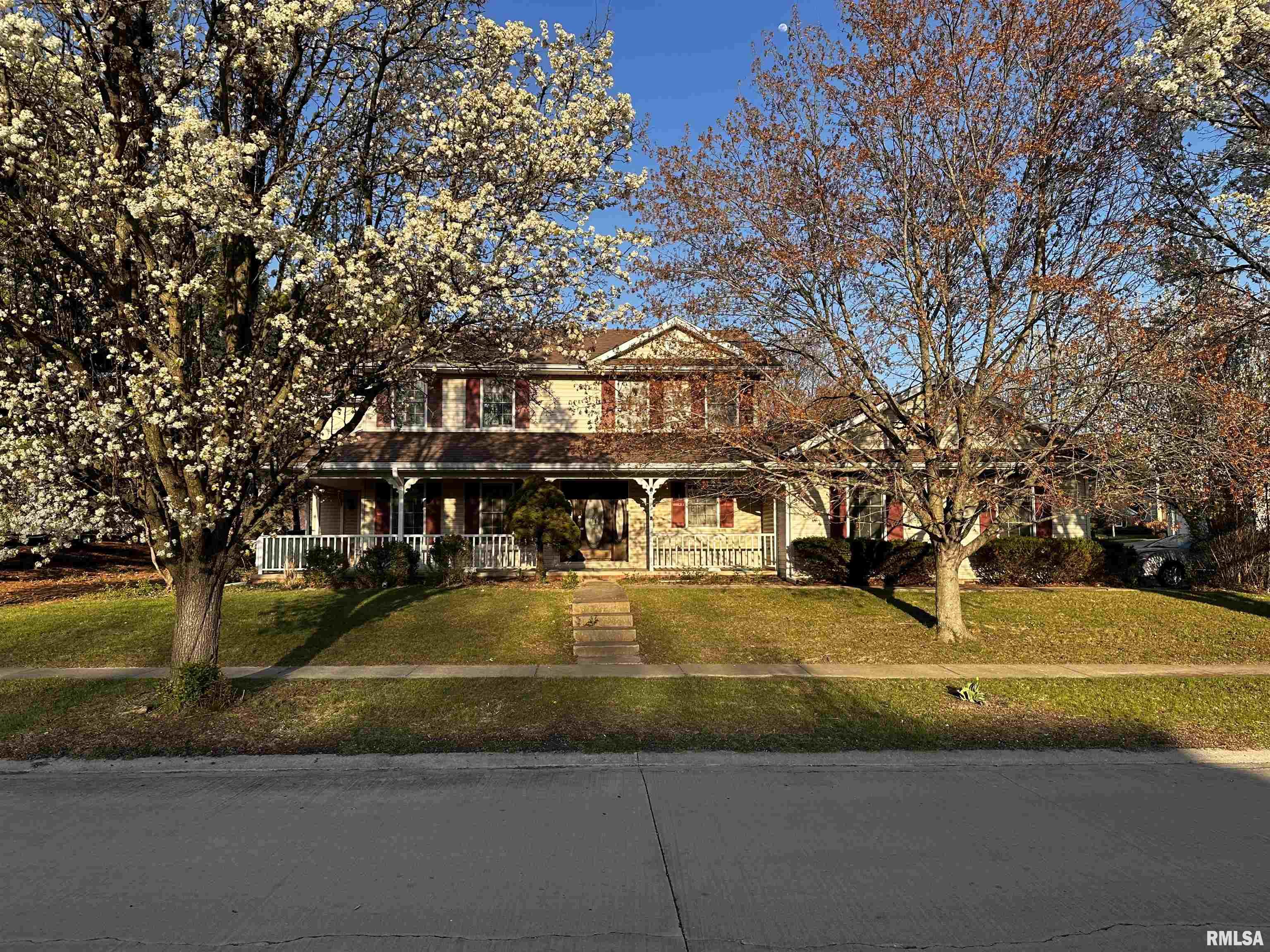 700 Country Meadows Drive, Springfield, Illinois image 1