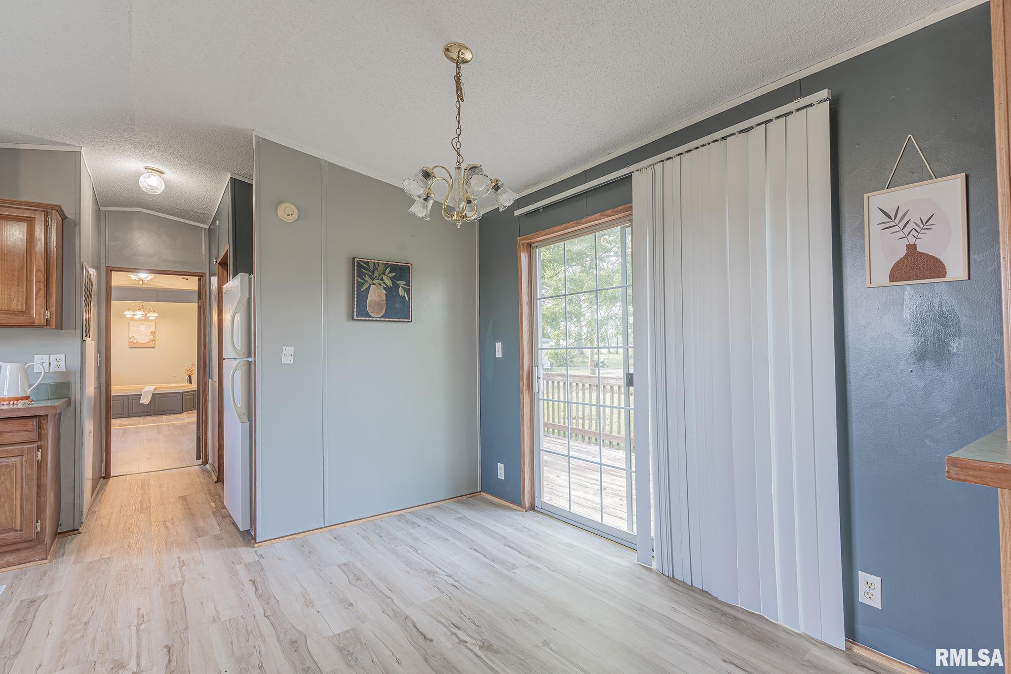 408 W Kirkwood Street, Odin, Illinois image 18