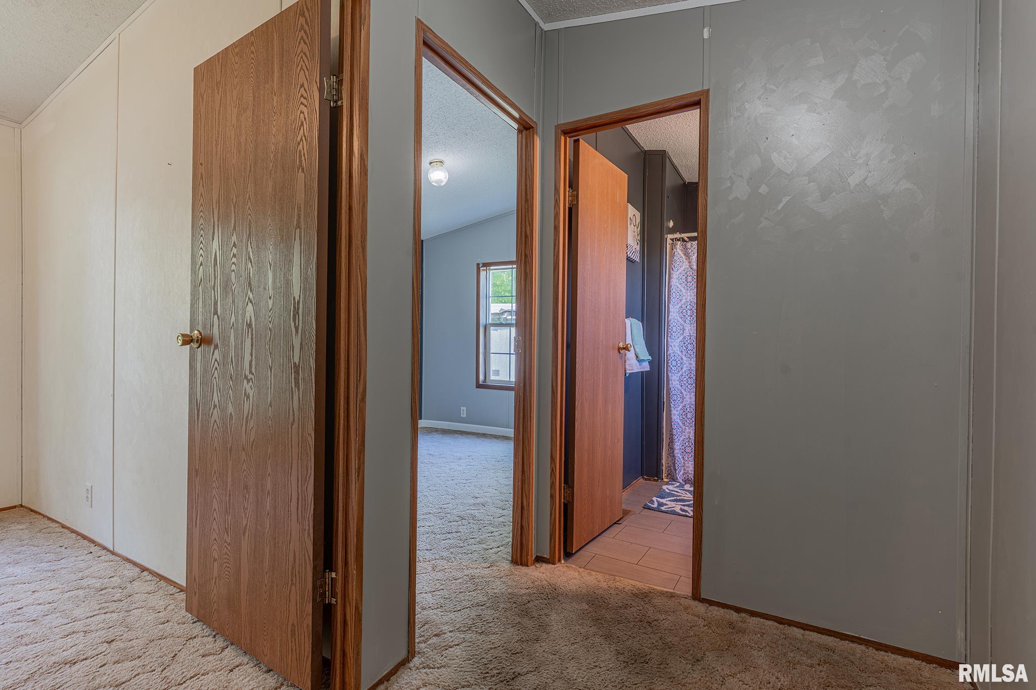 408 W Kirkwood Street, Odin, Illinois image 20
