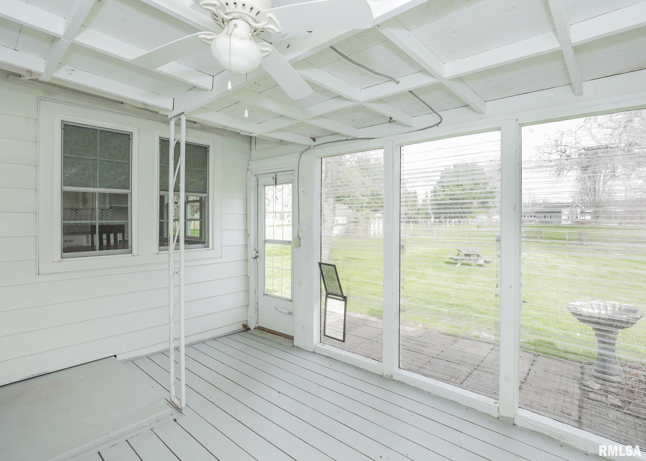 1607 65th Avenue West, Rock Island, Illinois image 27