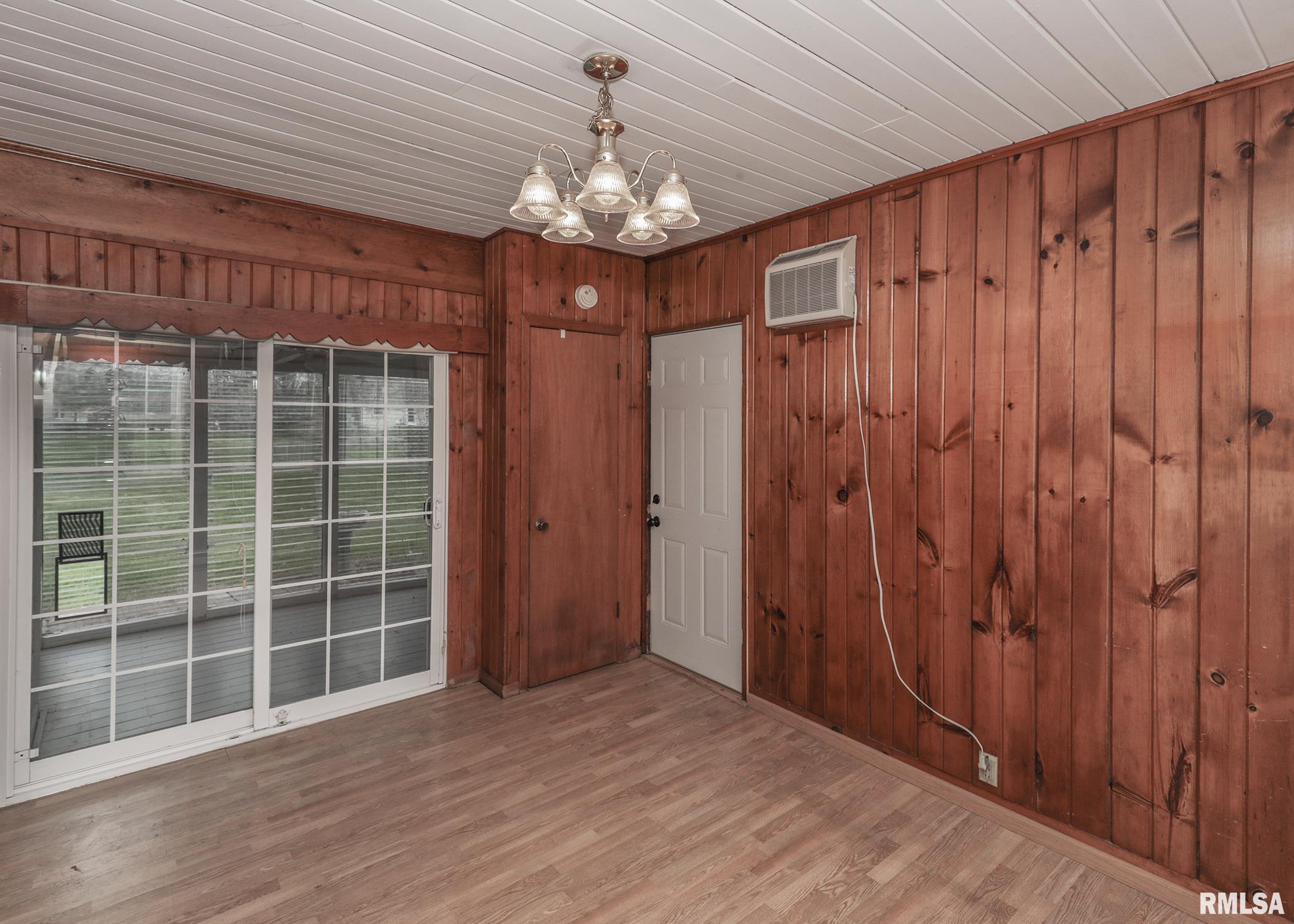 1607 65th Avenue West, Rock Island, Illinois image 19