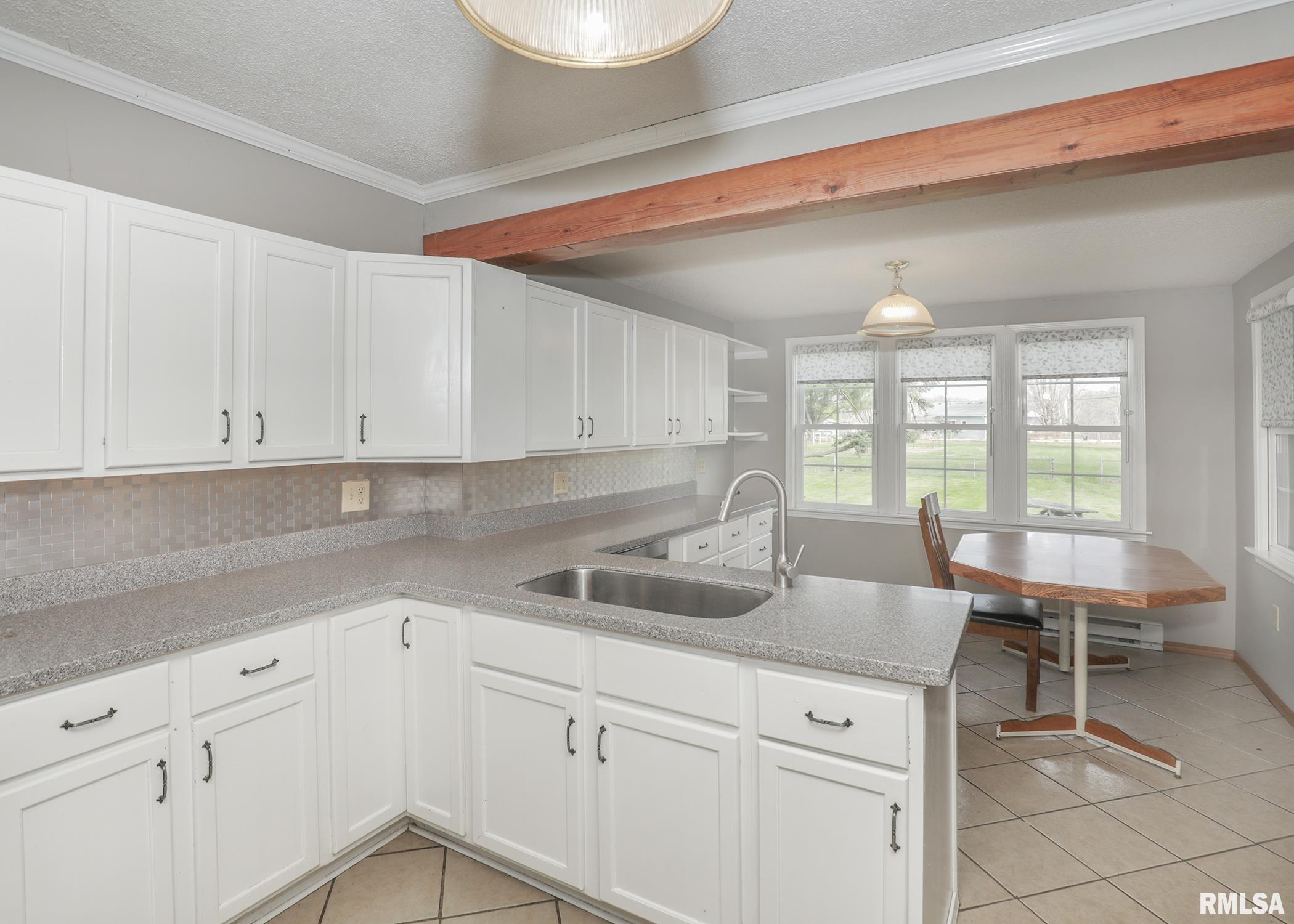 1607 65th Avenue West, Rock Island, Illinois image 14