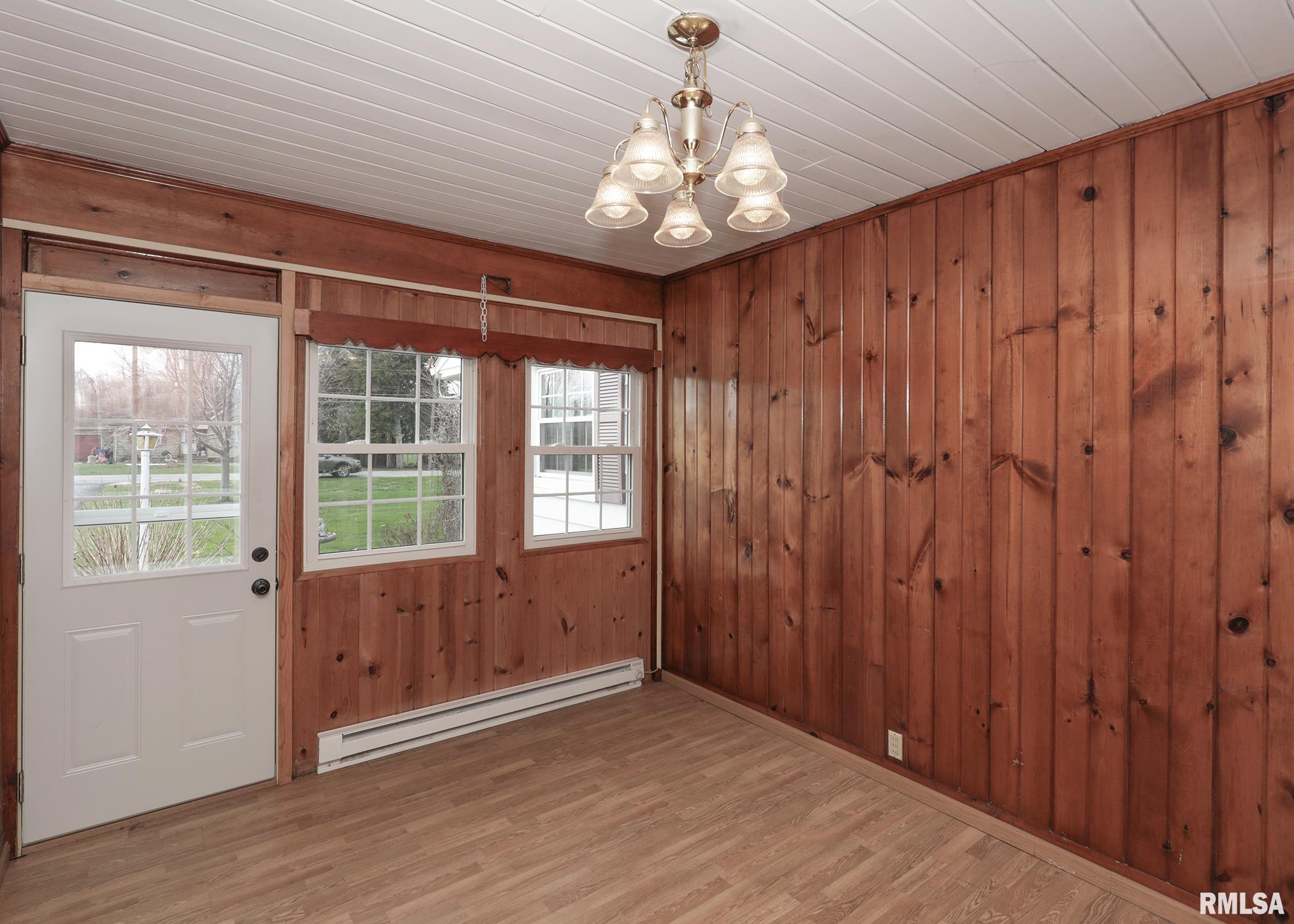 1607 65th Avenue West, Rock Island, Illinois image 18