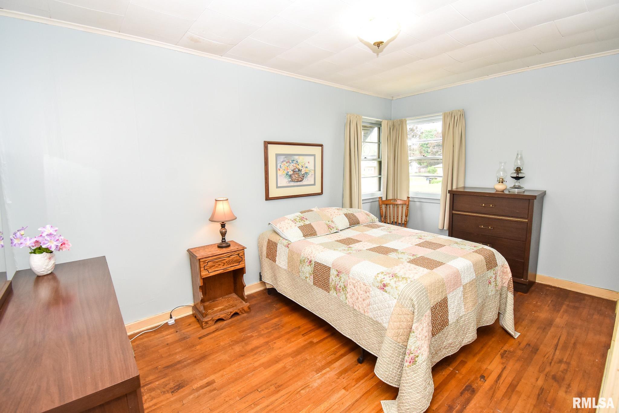 111 Linden Avenue, Germantown Hills, Illinois image 13