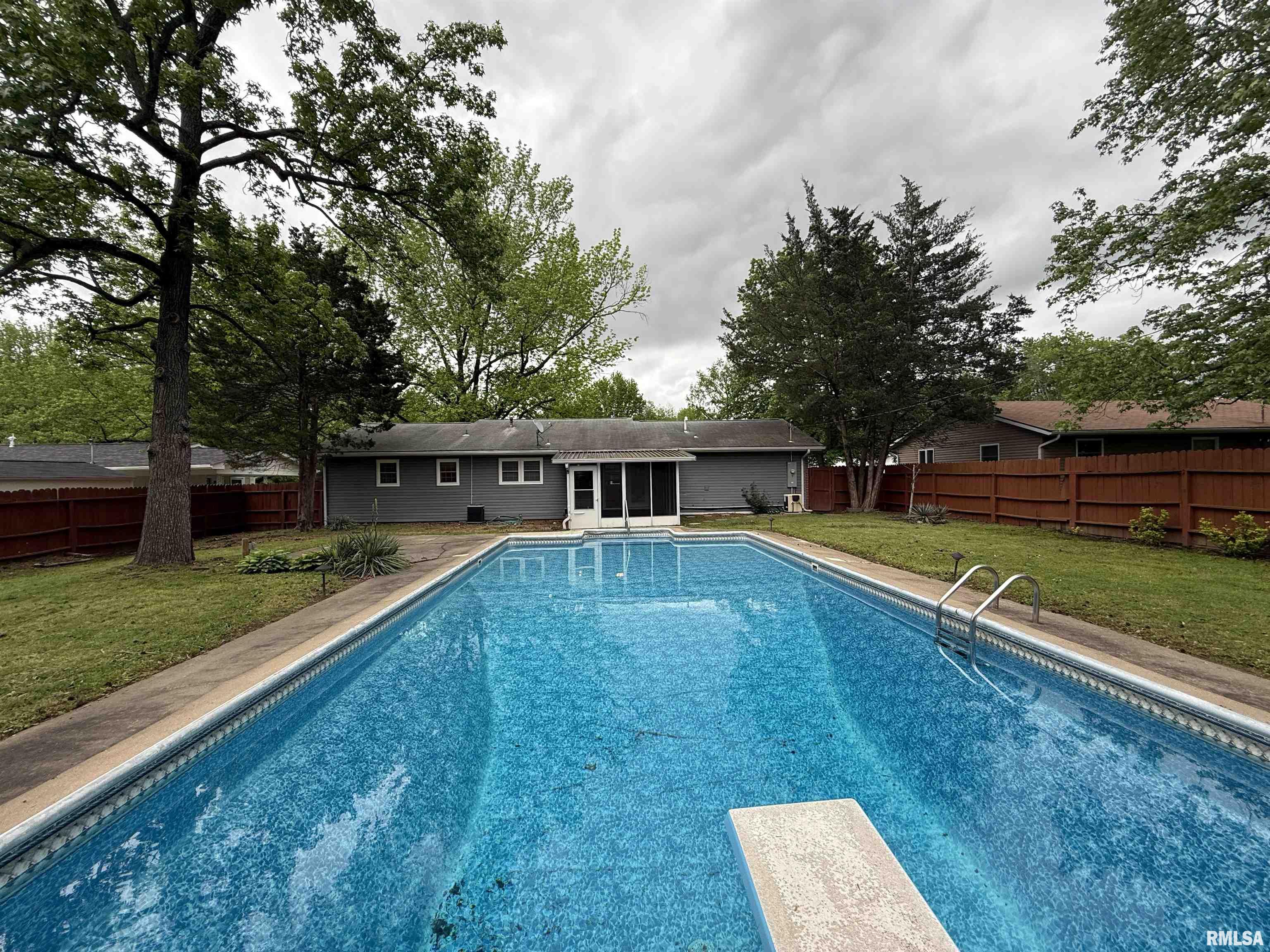 210 S Glenview Drive, Carbondale, Illinois image 34