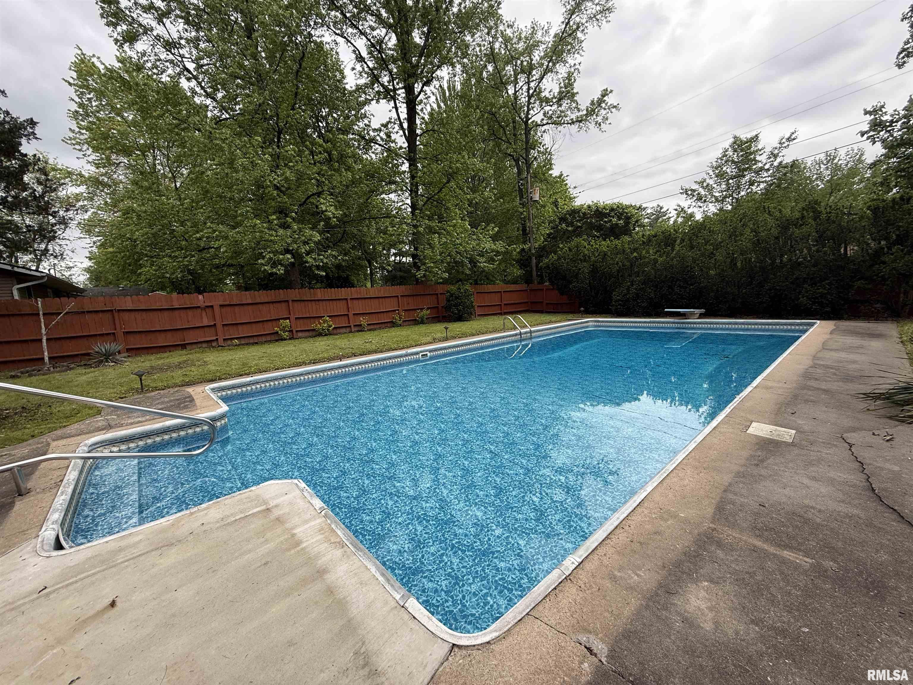 210 S Glenview Drive, Carbondale, Illinois image 41