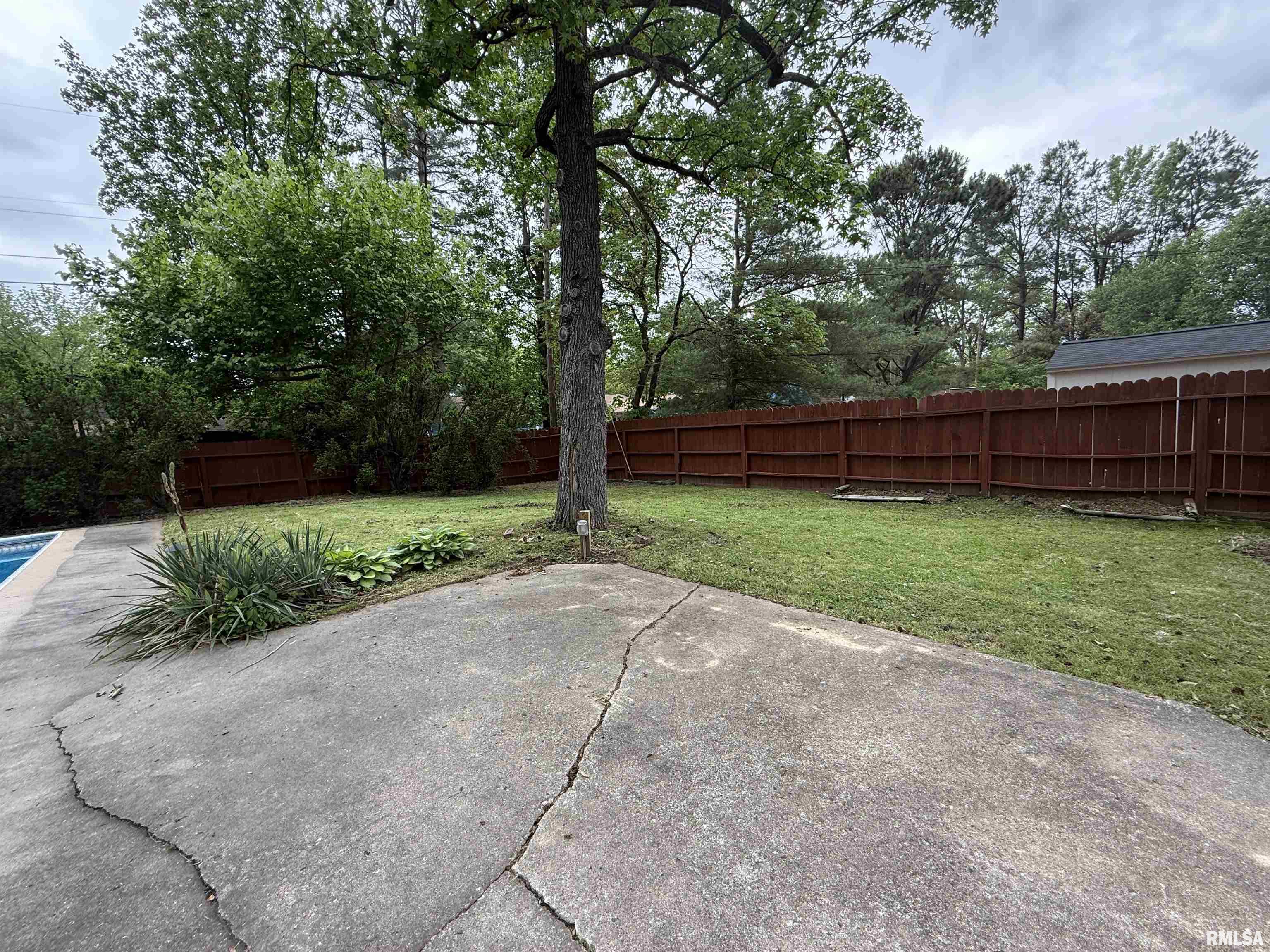 210 S Glenview Drive, Carbondale, Illinois image 42
