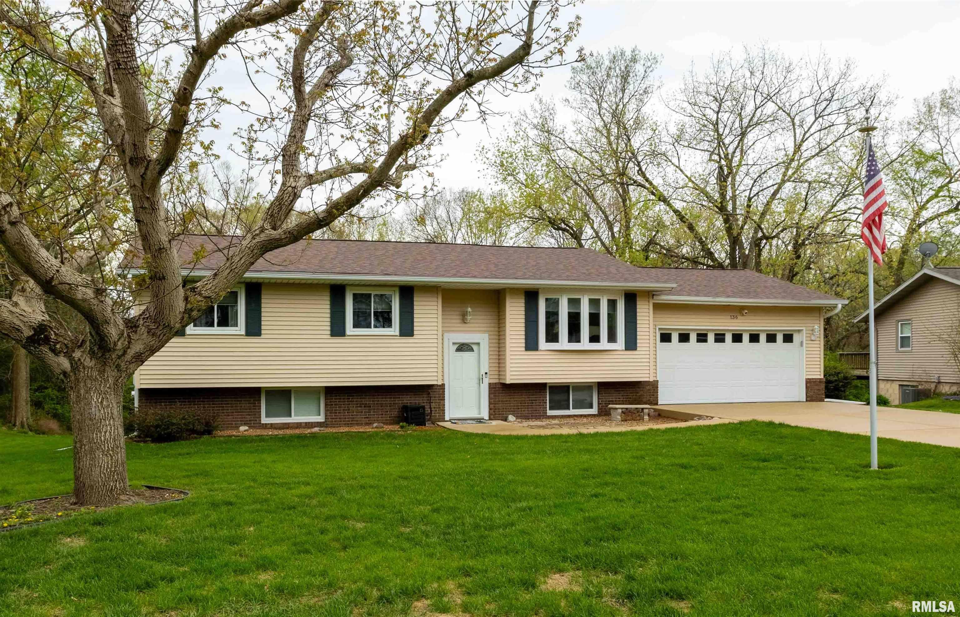 136 Glenview Avenue, East Peoria, Illinois image 3