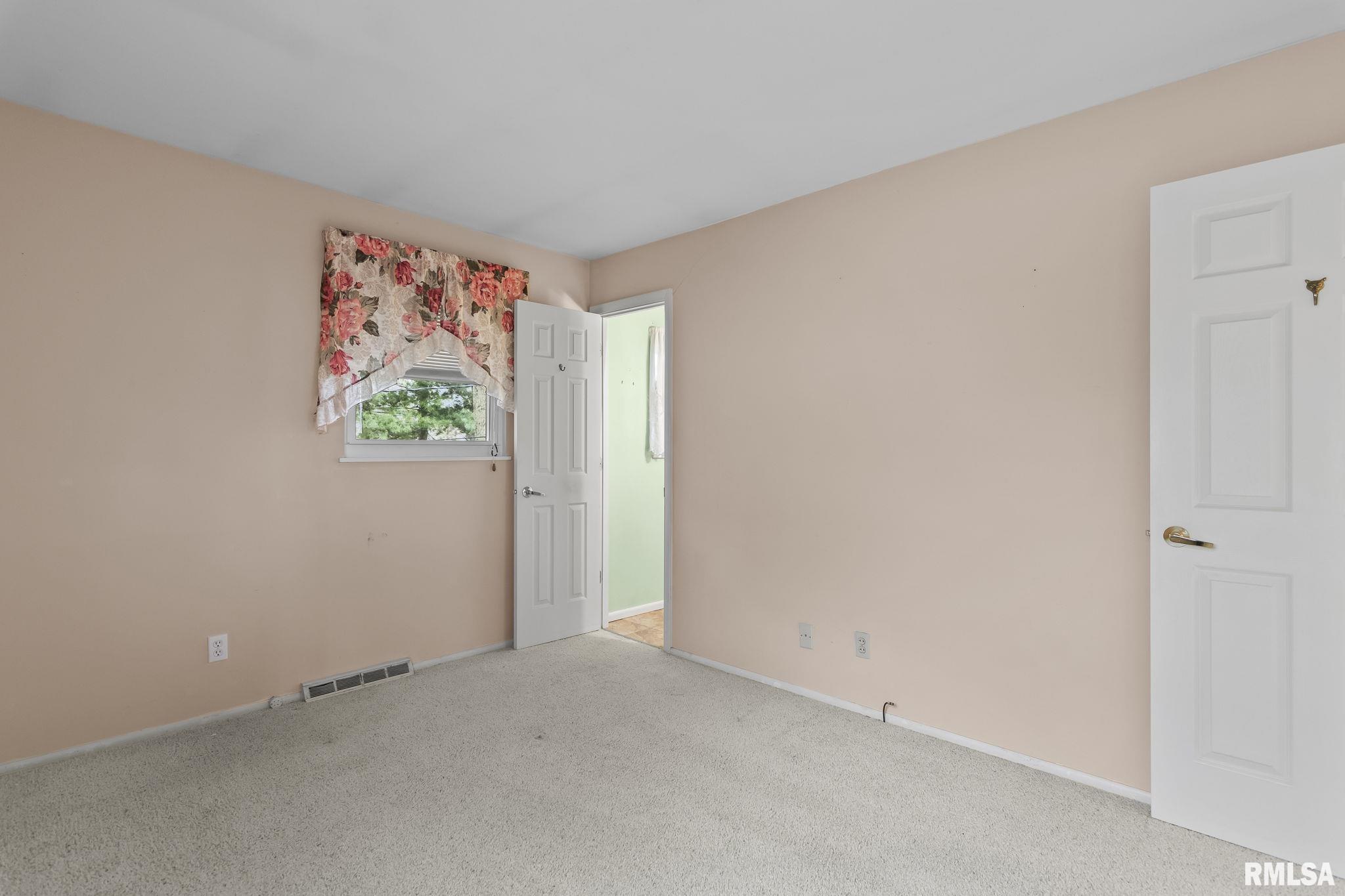 209 Dickinson Road, Springfield, Illinois image 24