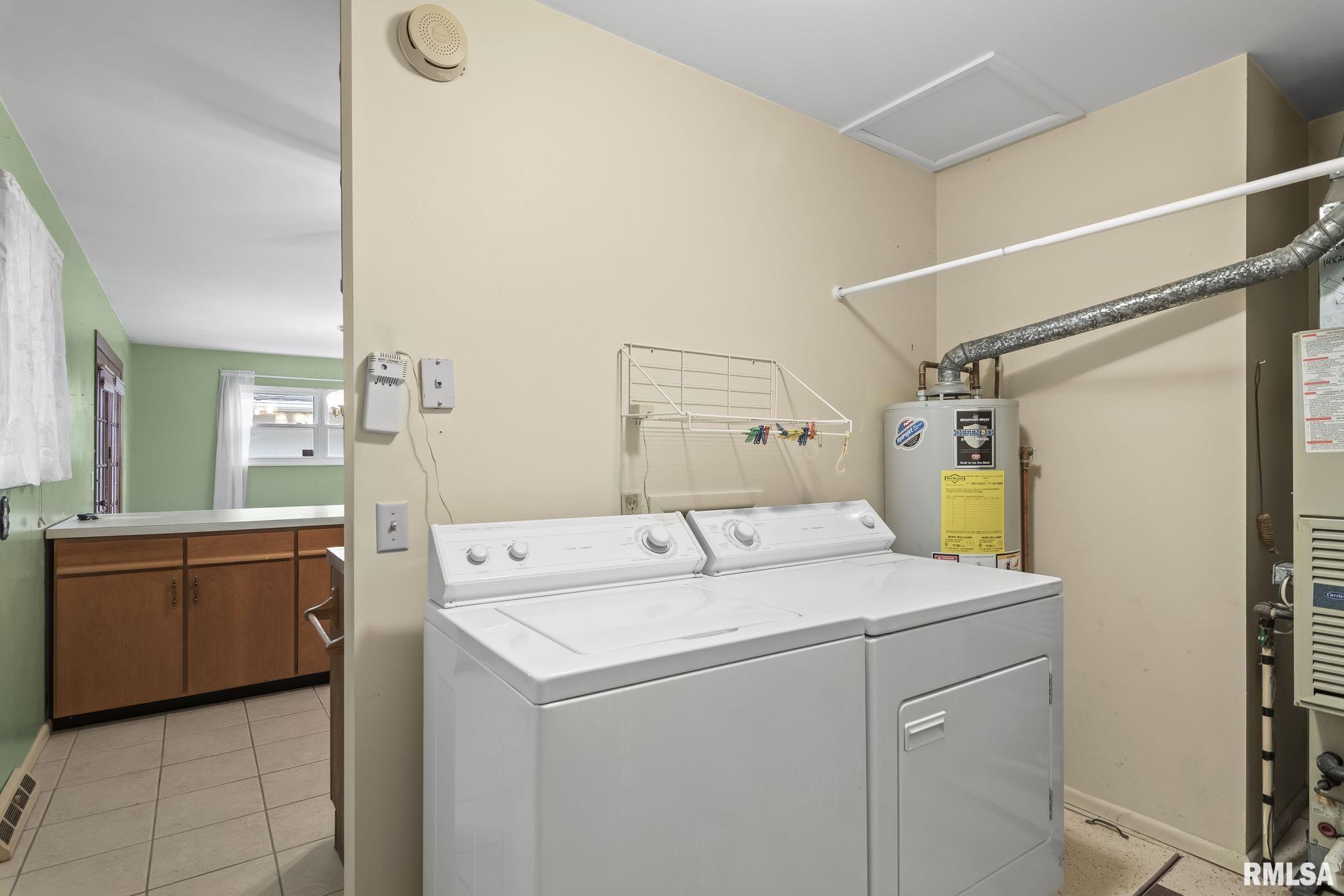 209 Dickinson Road, Springfield, Illinois image 29