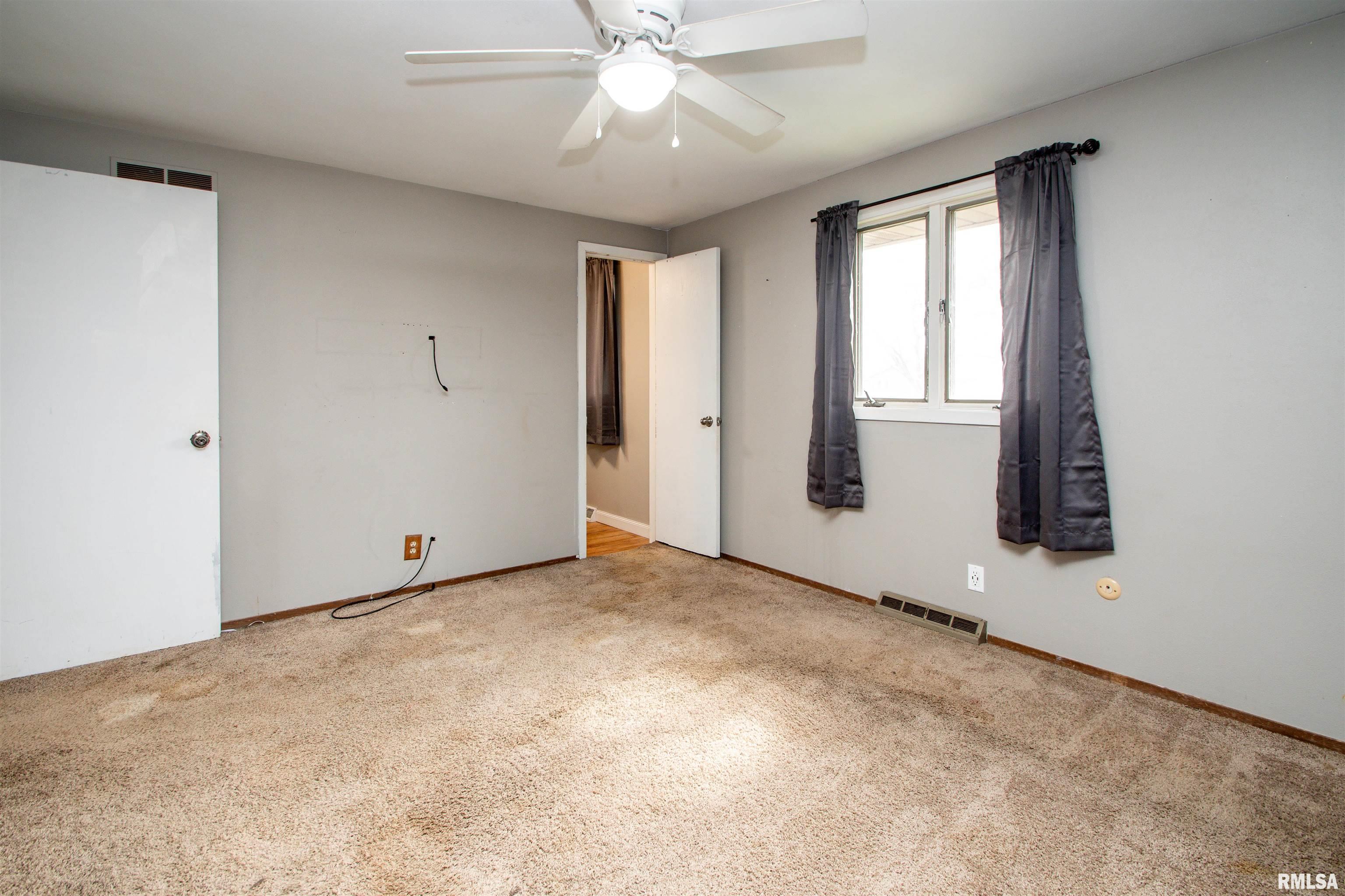 1444 Highview Road, East Peoria, Illinois image 17