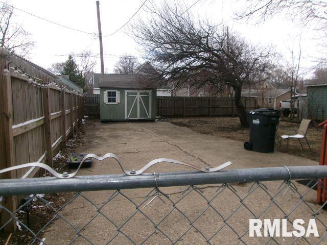 1209 S 4th Street, Pekin, Illinois image 5