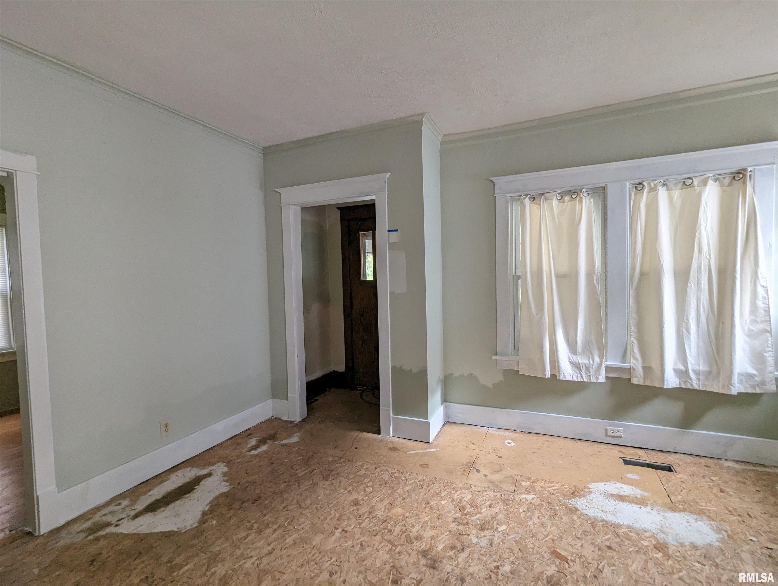 220 W Hanssler Place, Peoria, Illinois image 5