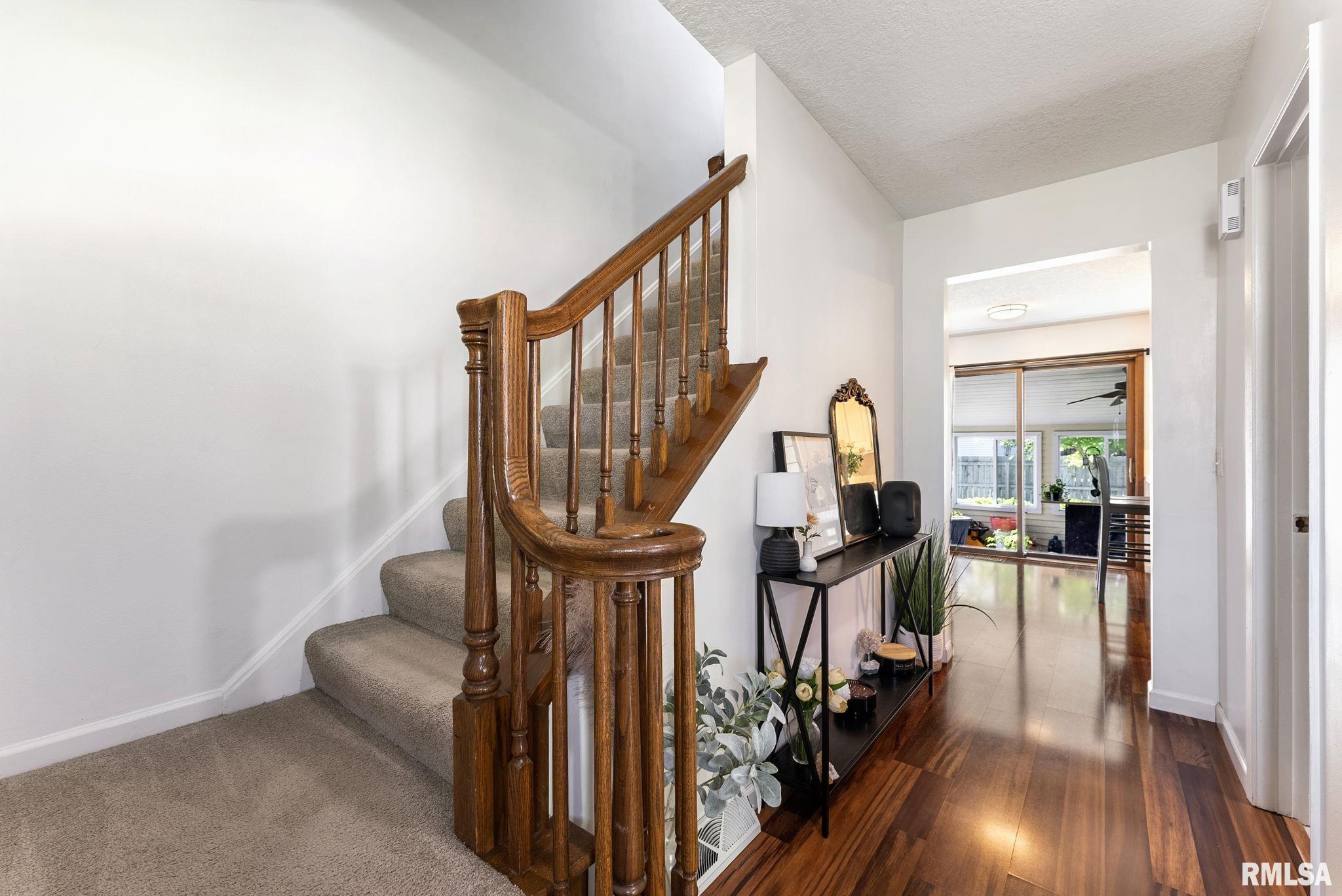 2115 W 31st Street, Davenport, Iowa image 3