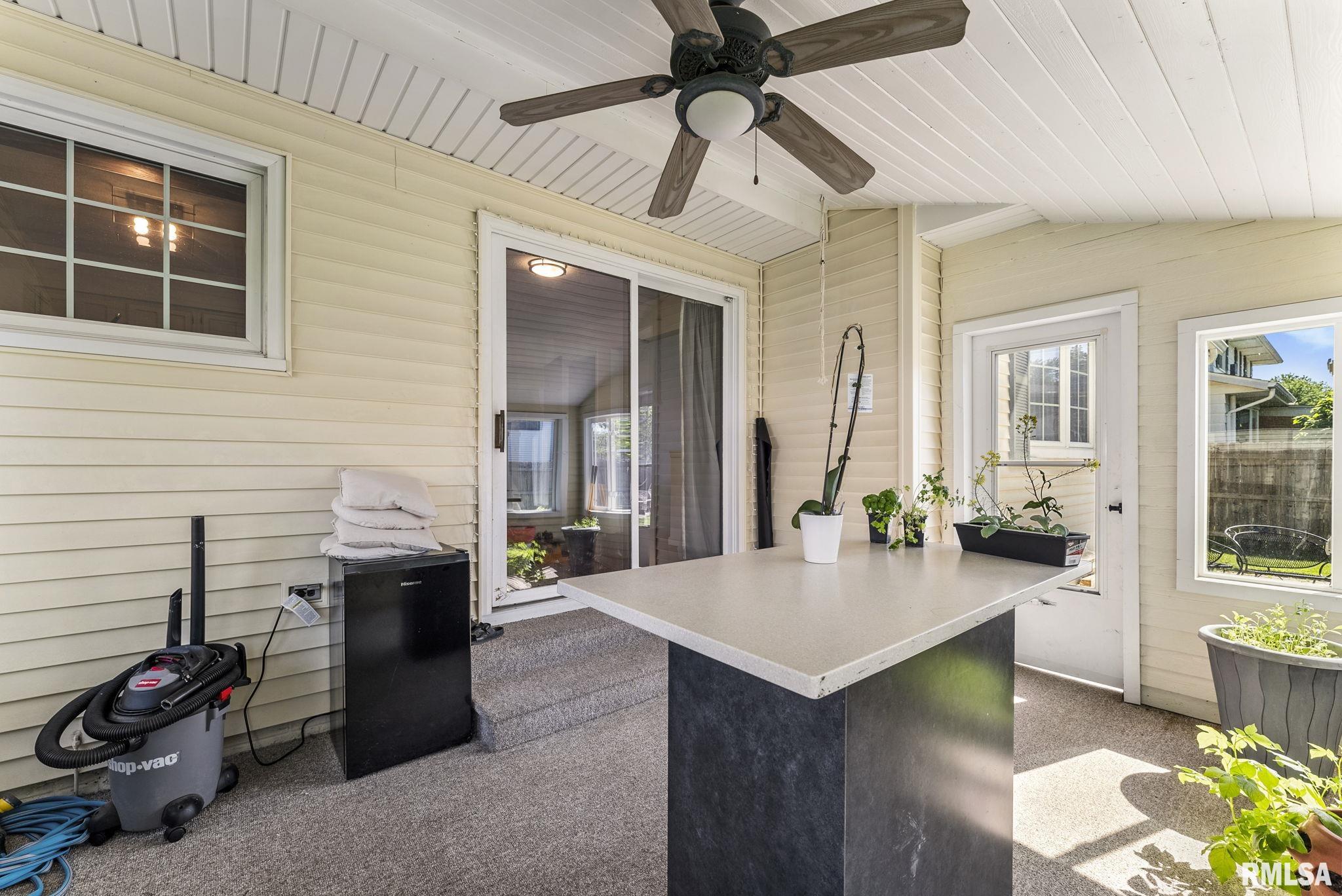 2115 W 31st Street, Davenport, Iowa image 26