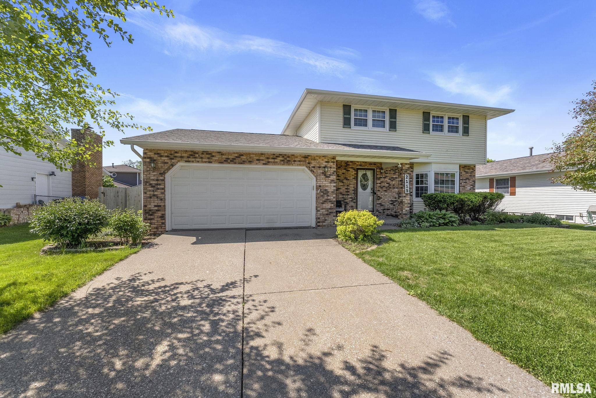 2115 W 31st Street, Davenport, Iowa image 31