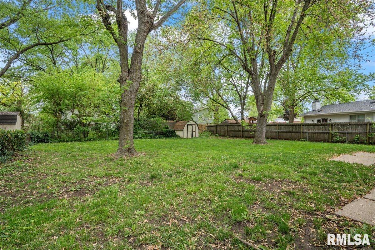 2605 Arlington Drive, Springfield, Illinois image 32