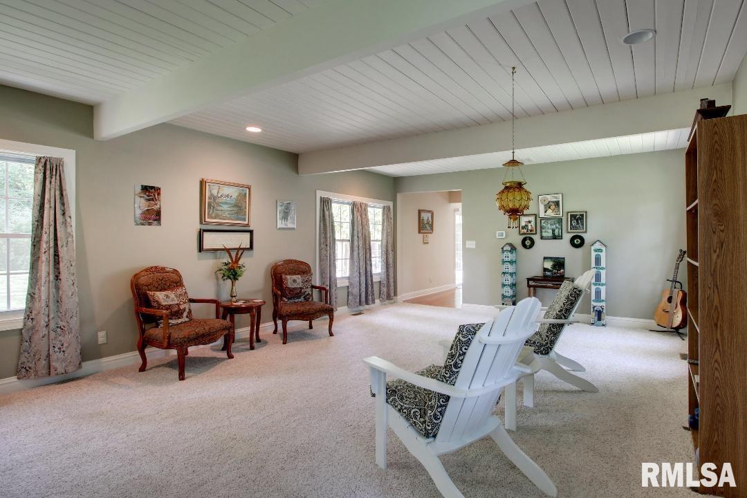 825 Ridgewood Drive, Quincy, Illinois image 11