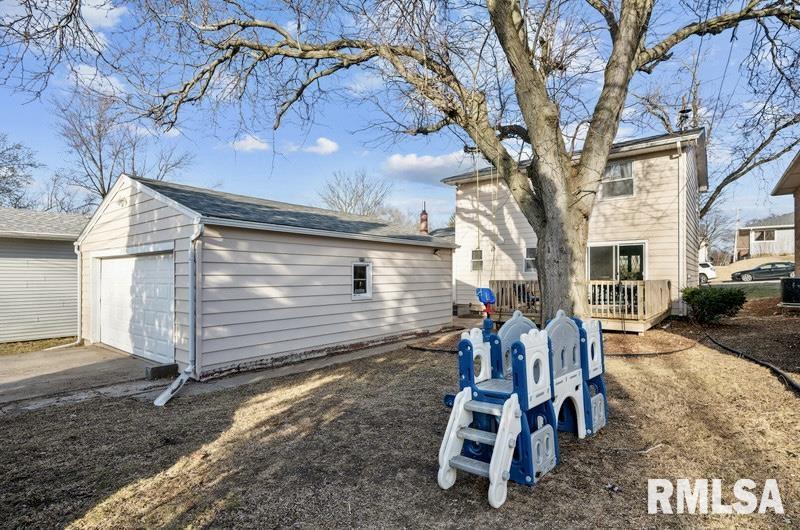 2654 Wilkes Avenue, Davenport, Iowa image 27